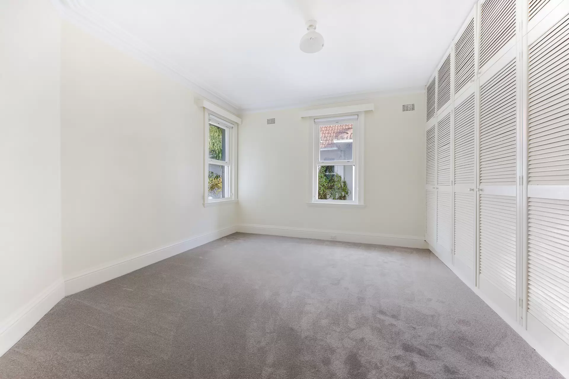 2/35 New Beach Road, Darling Point For Lease by Bradfield Badgerfox - image 1