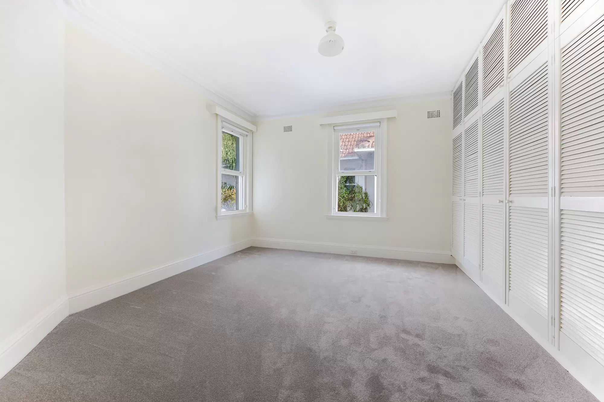 2/35 New Beach Road, Darling Point For Lease by Bradfield Badgerfox - image 1