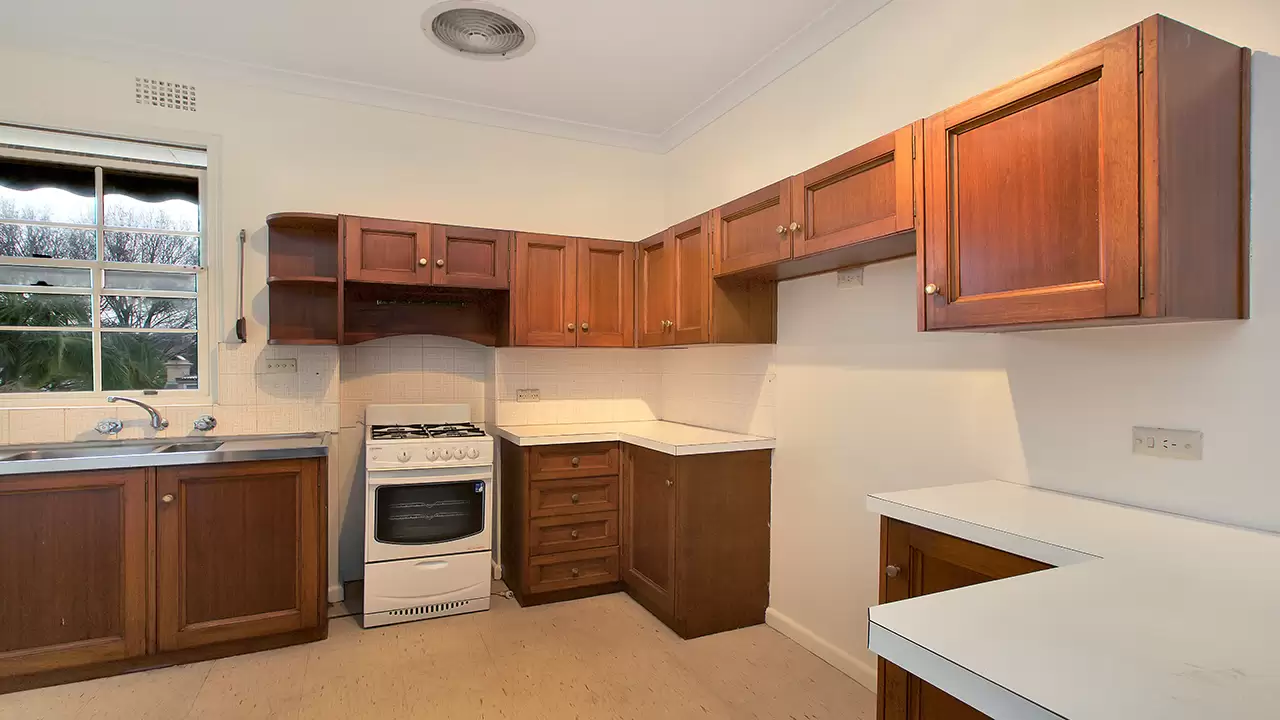 13/50B Ocean Street, Woollahra Leased by Bradfield Badgerfox - image 1