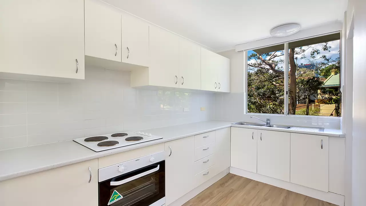 3/6 Carr Street, Waverton Leased by Bradfield Badgerfox - image 1
