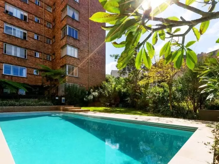 38/4 Ward Avenue, Potts Point Leased by Bradfield Badgerfox - image 1