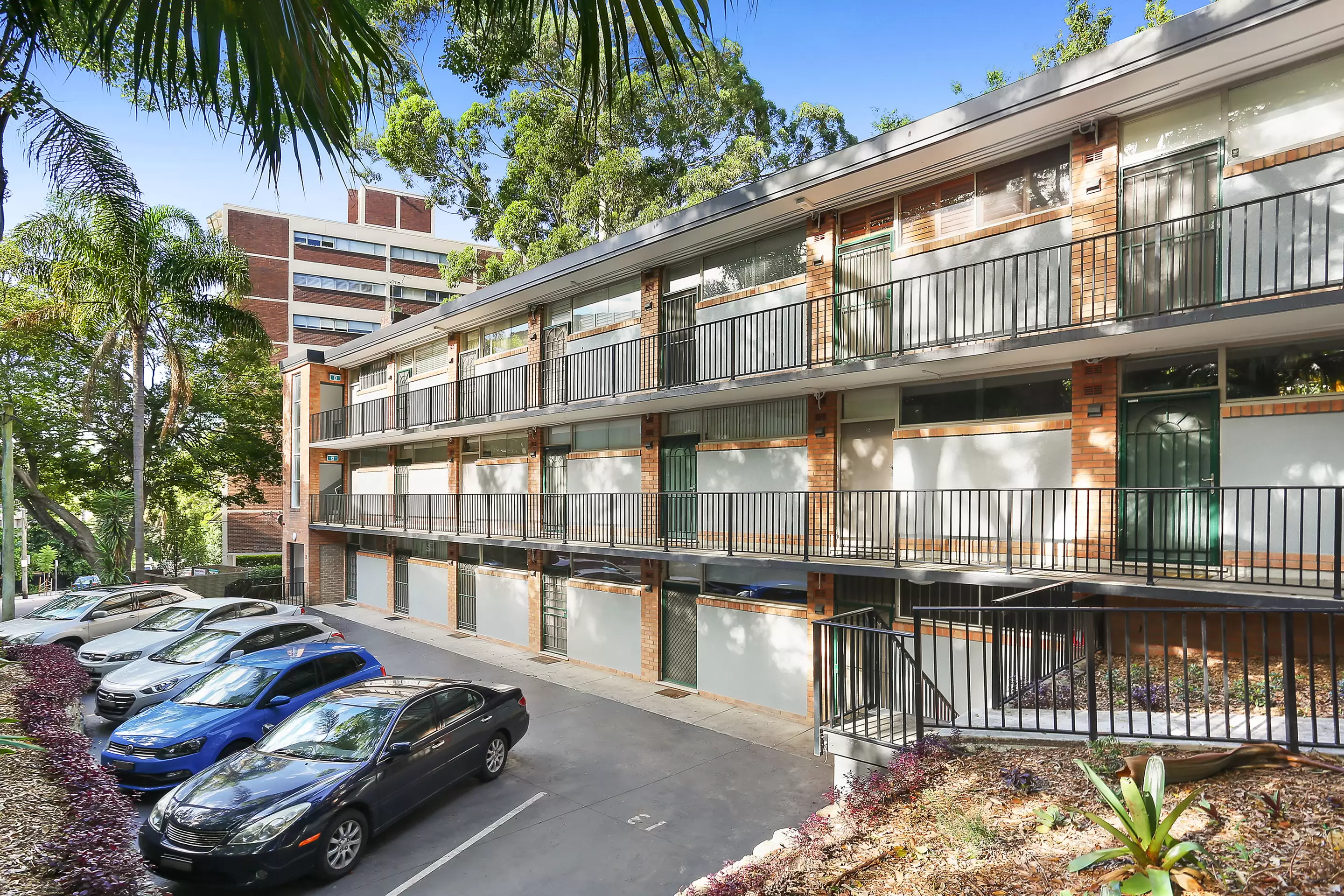 2/38 Stephen Street, Paddington Leased by Bradfield Badgerfox - image 1