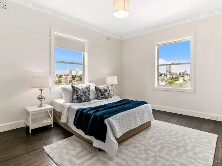 71 Elizabeth Bay Road, Elizabeth Bay Leased by Bradfield Badgerfox - image 1