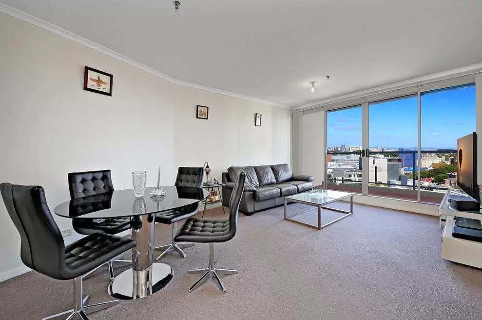 1802/1 Kings Cross Road, Darlinghurst Leased by Bradfield Badgerfox - image 1
