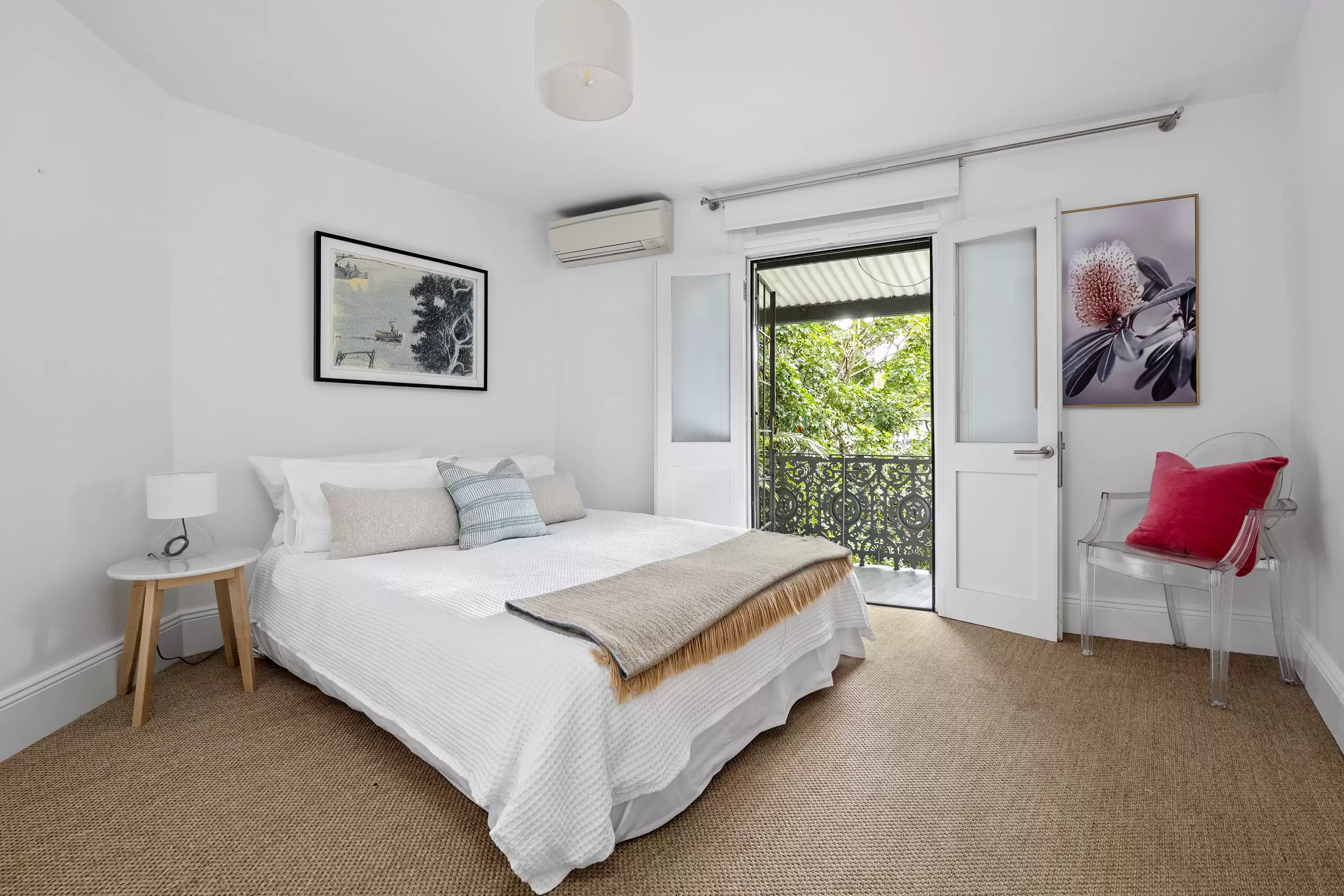2 South Street, Edgecliff Leased by Bradfield Badgerfox - image 1