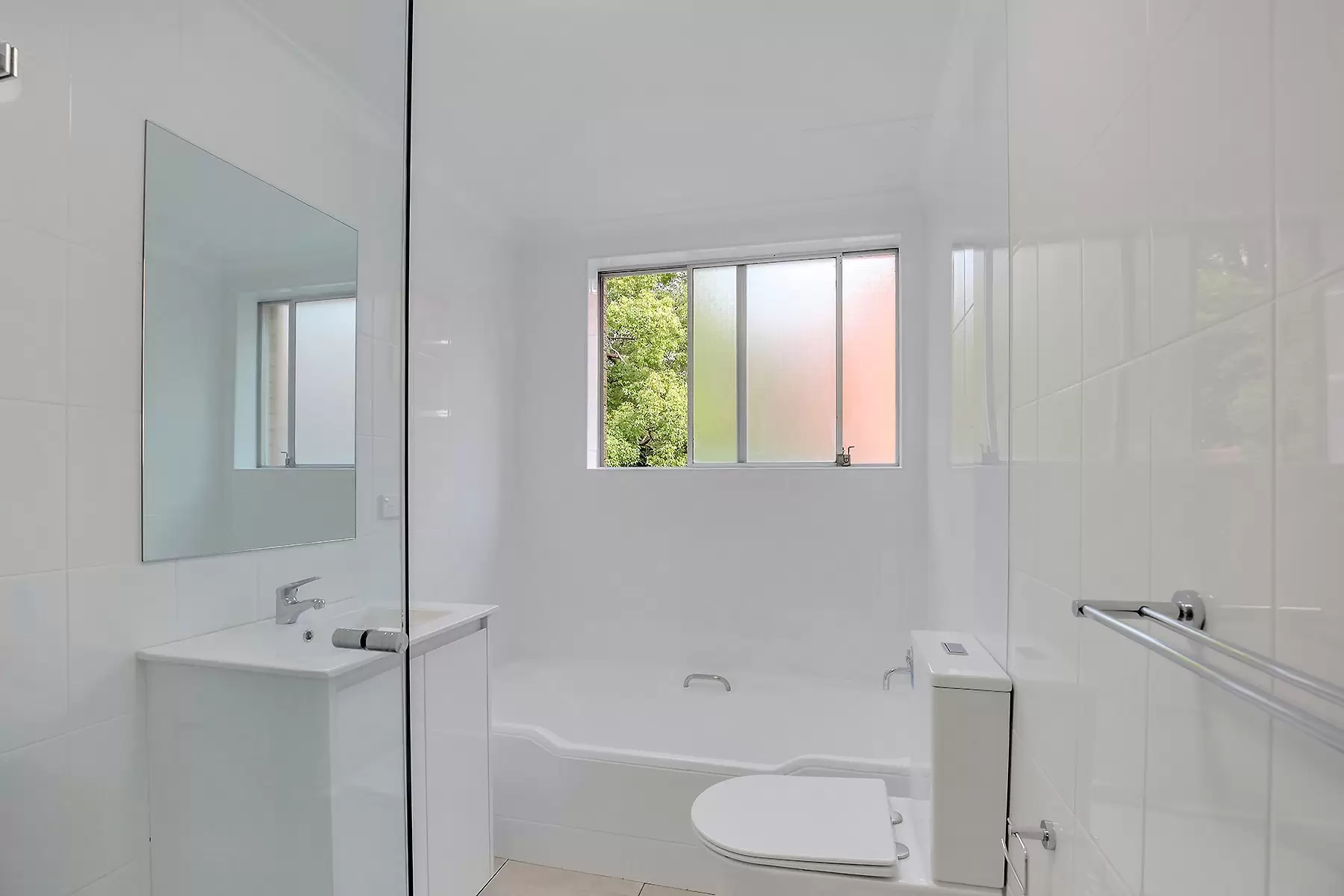 6/40 Waratah Avenue, Randwick Leased by Bradfield Badgerfox - image 1
