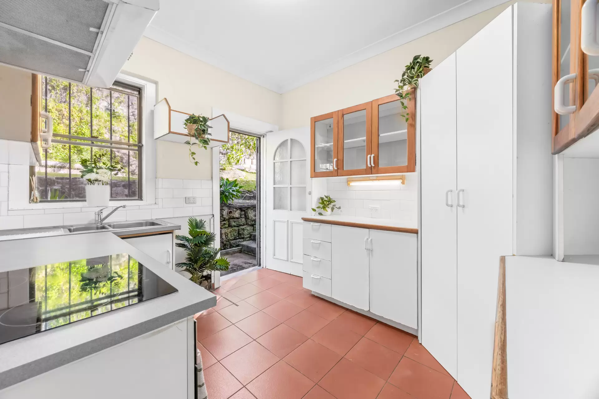 1/66 Birriga Road, Bellevue Hill Leased by Bradfield Badgerfox - image 1