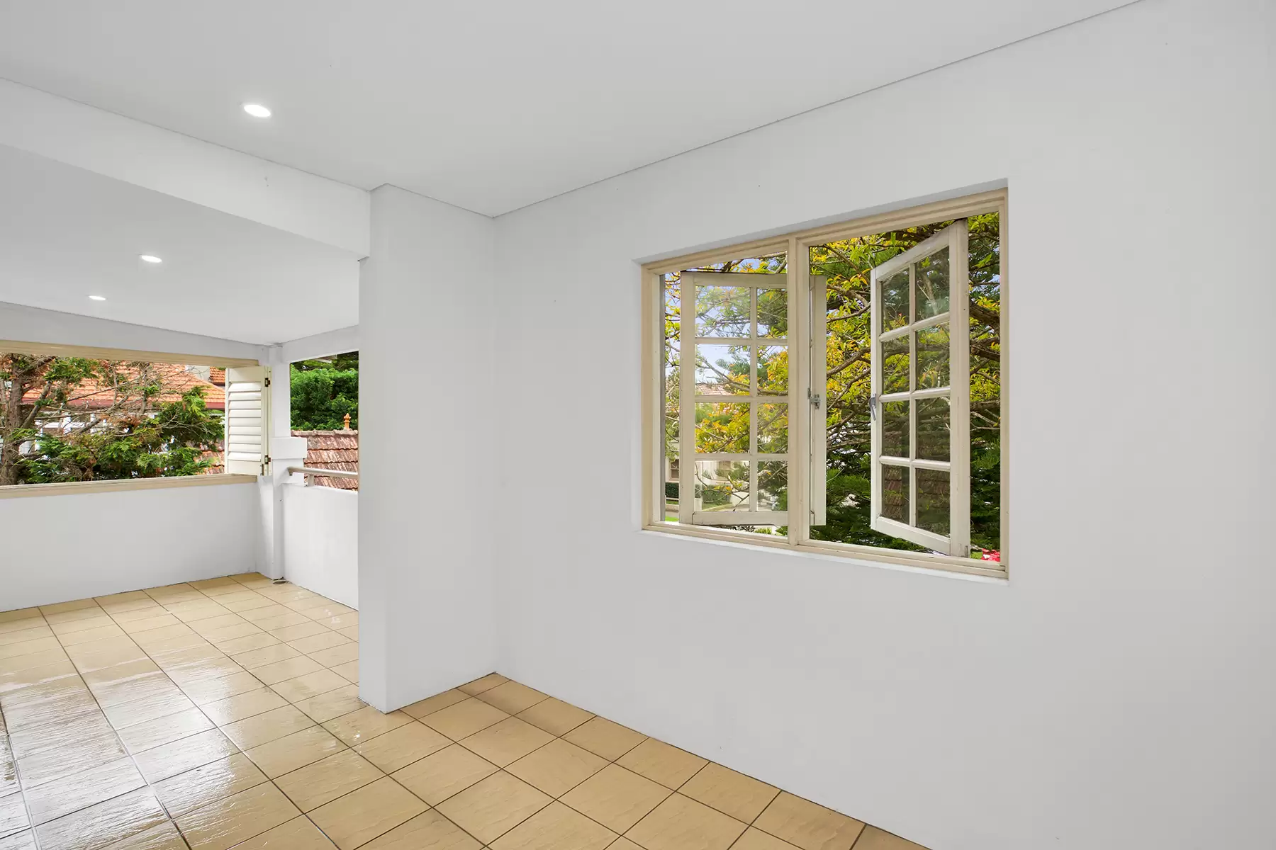 3/2 Balfour Road, Rose Bay Leased by Bradfield Badgerfox - image 1