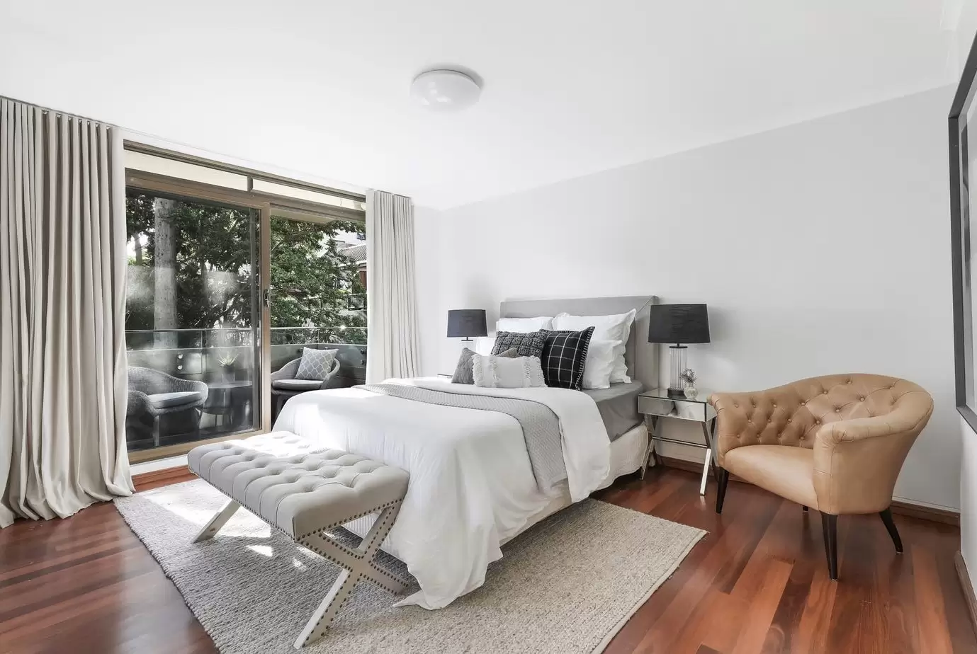 61/4 New McLean Street, Edgecliff Leased by Bradfield Badgerfox - image 1