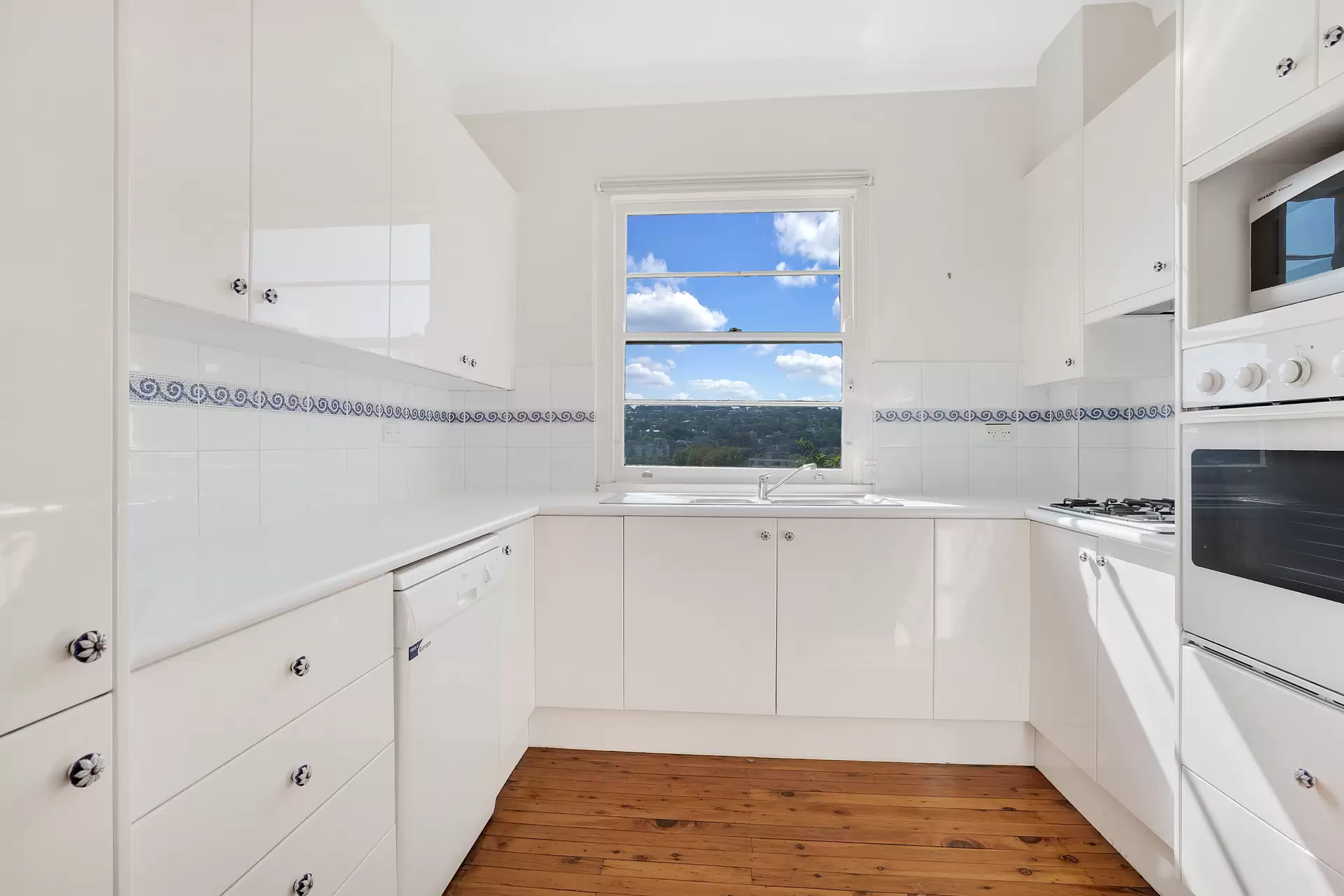 25/282 New South Head Road, Double Bay Leased by Bradfield Badgerfox - image 1