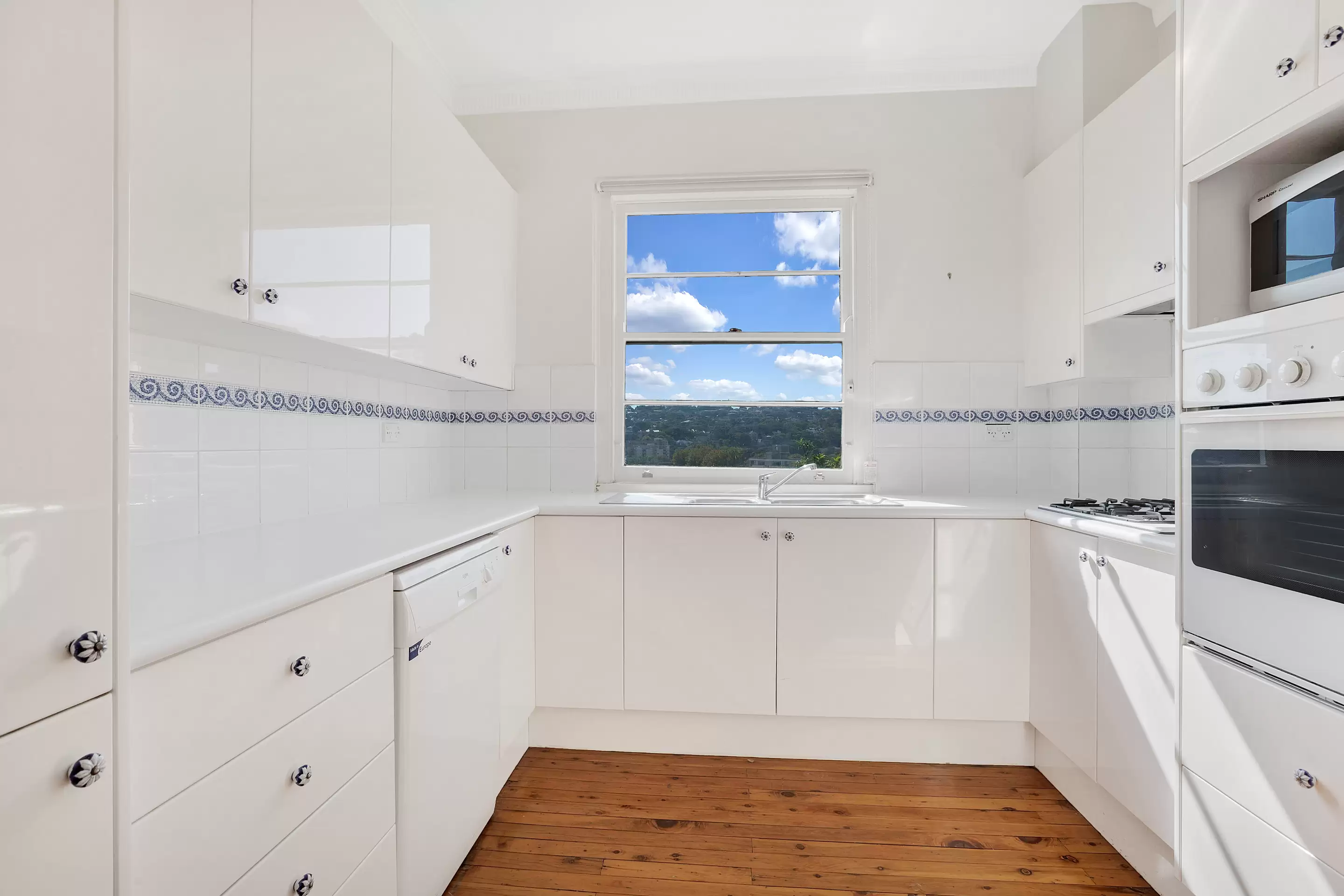 25/282 New South Head Road, Double Bay Leased by Bradfield Badgerfox - image 1