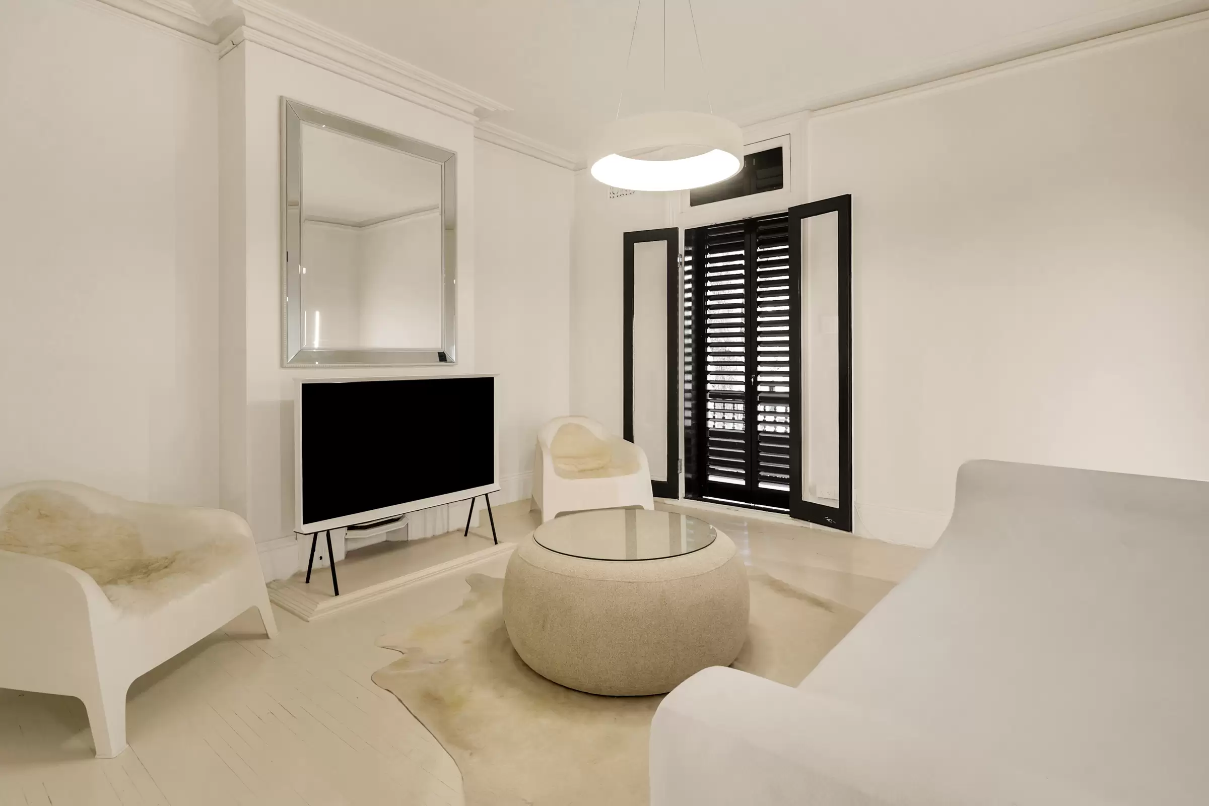 279 Forbes Street, Darlinghurst Leased by Bradfield Badgerfox - image 1