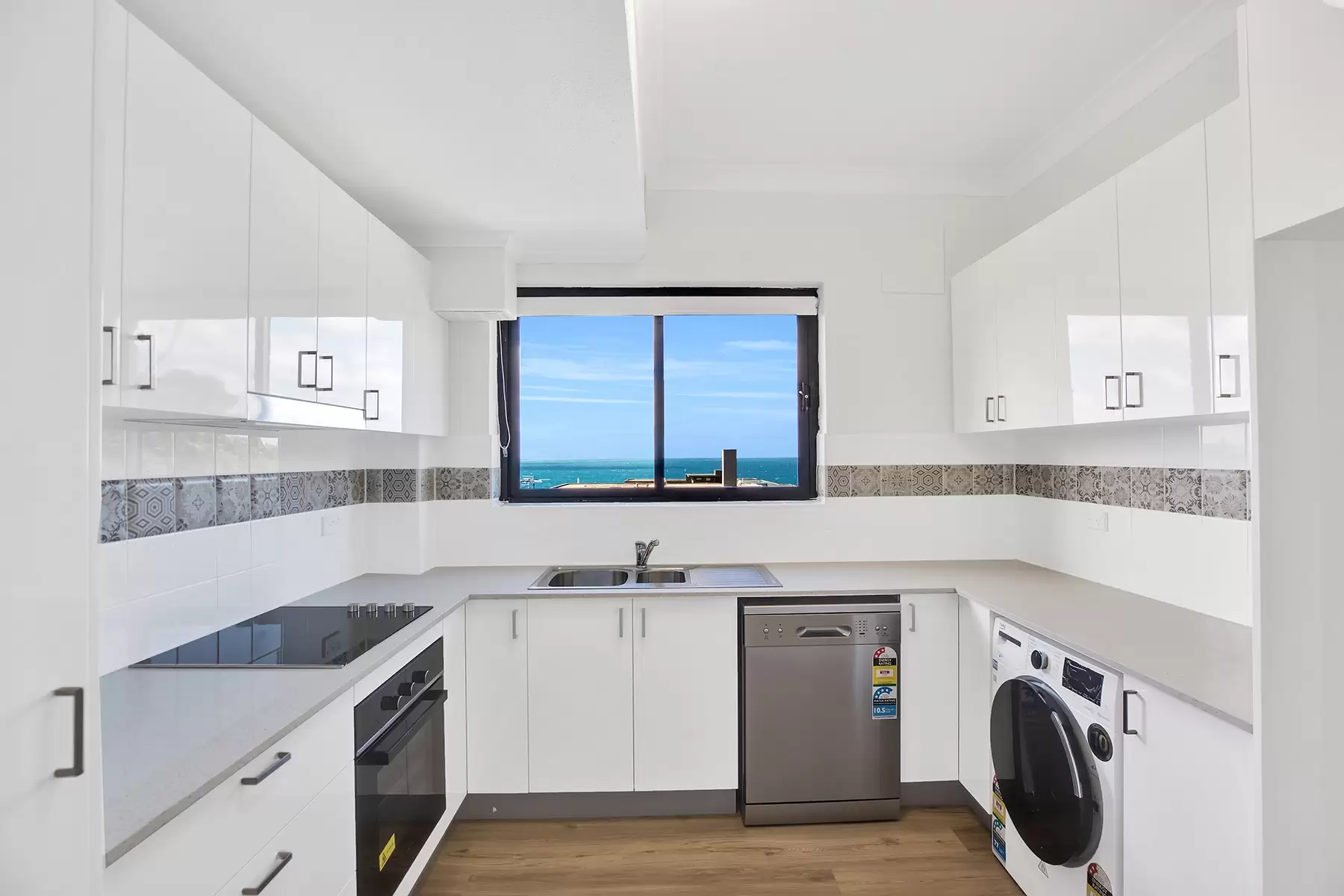 4/41-43 Oceanview Avenue, Dover Heights Leased by Bradfield Badgerfox - image 1