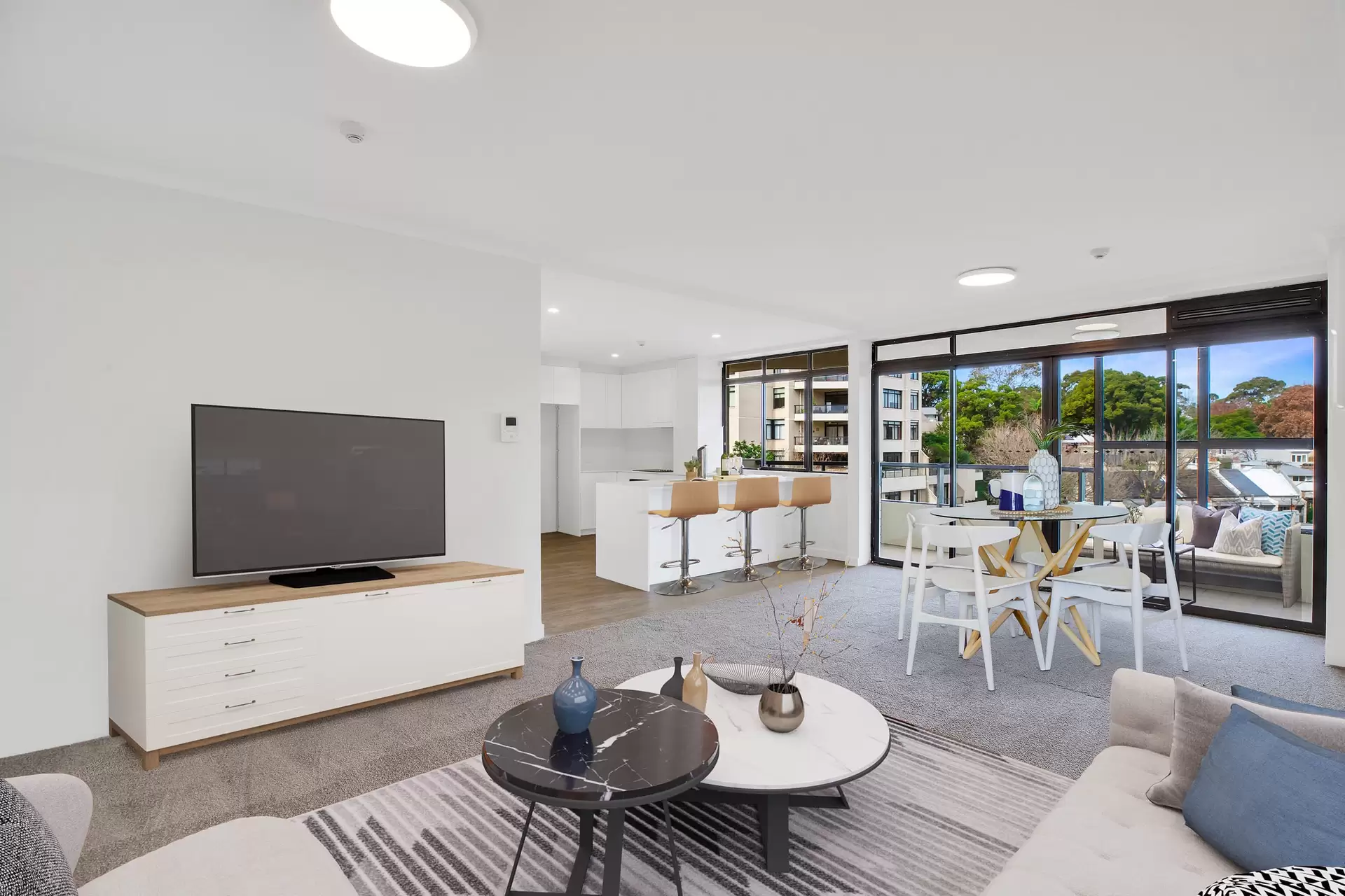 810/180 Ocean Street, Edgecliff Leased by Bradfield Badgerfox - image 1