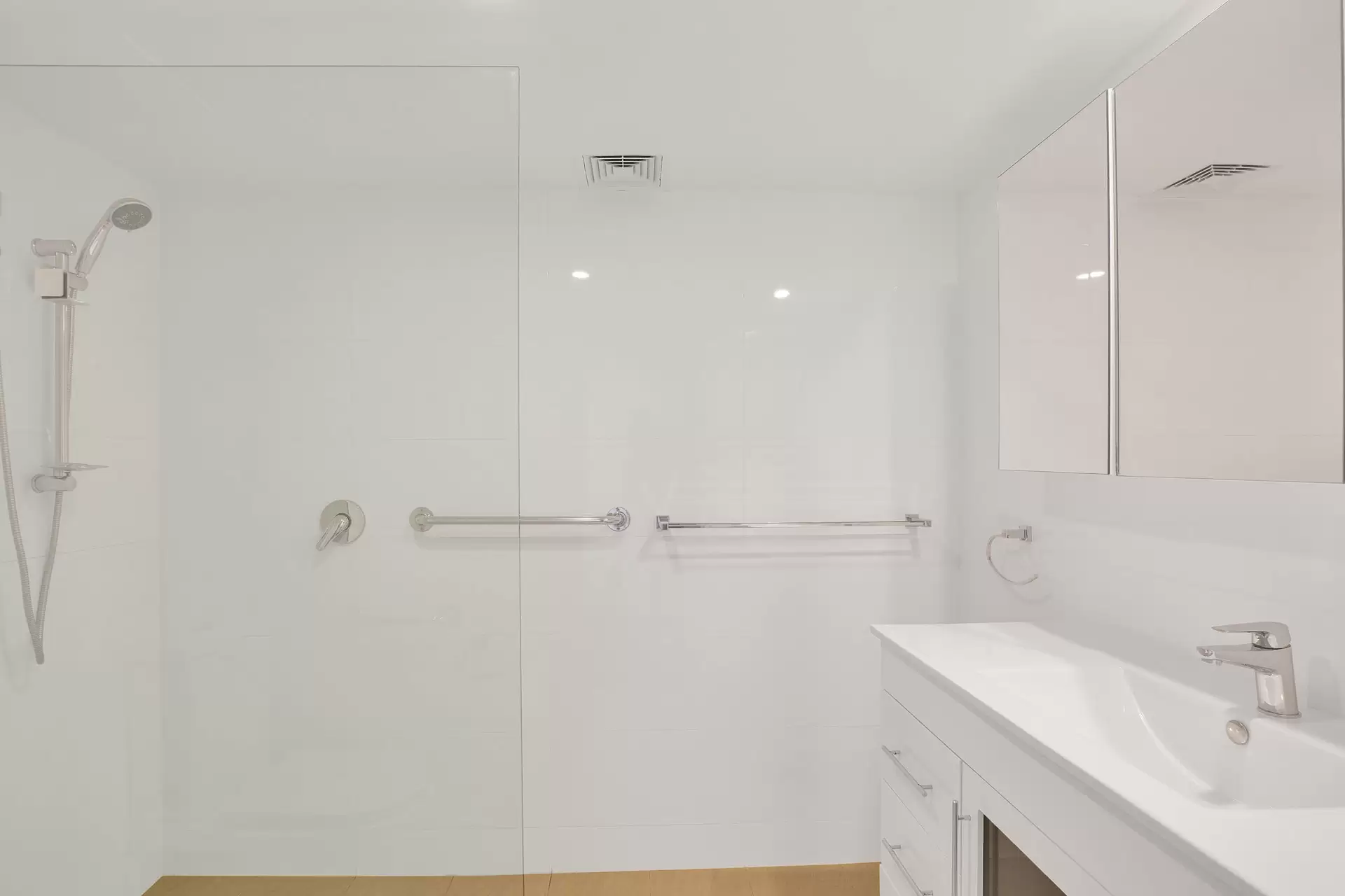 810/180 Ocean Street, Edgecliff Leased by Bradfield Badgerfox - image 1