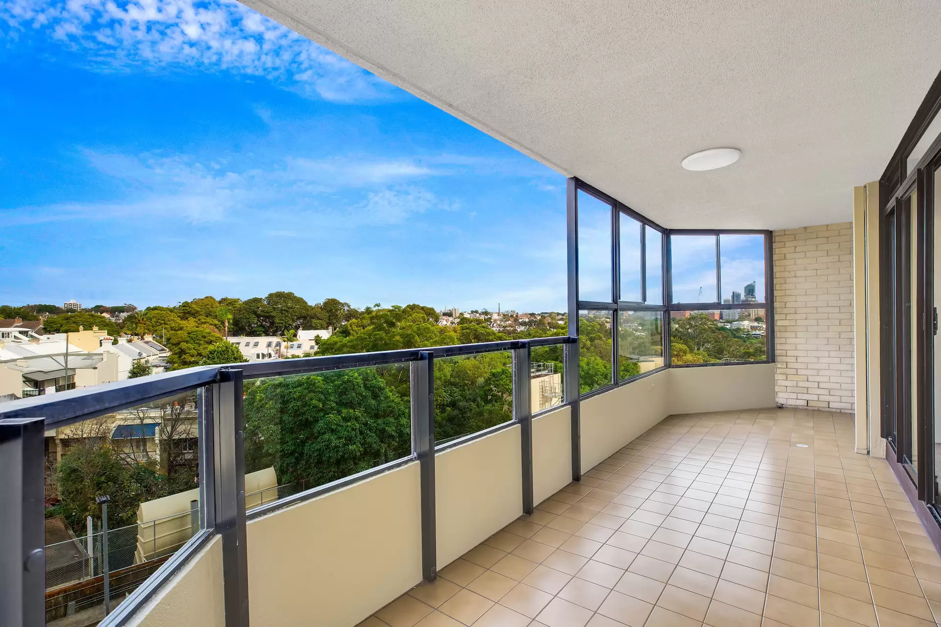 810/180 Ocean Street, Edgecliff Leased by Bradfield Badgerfox - image 1