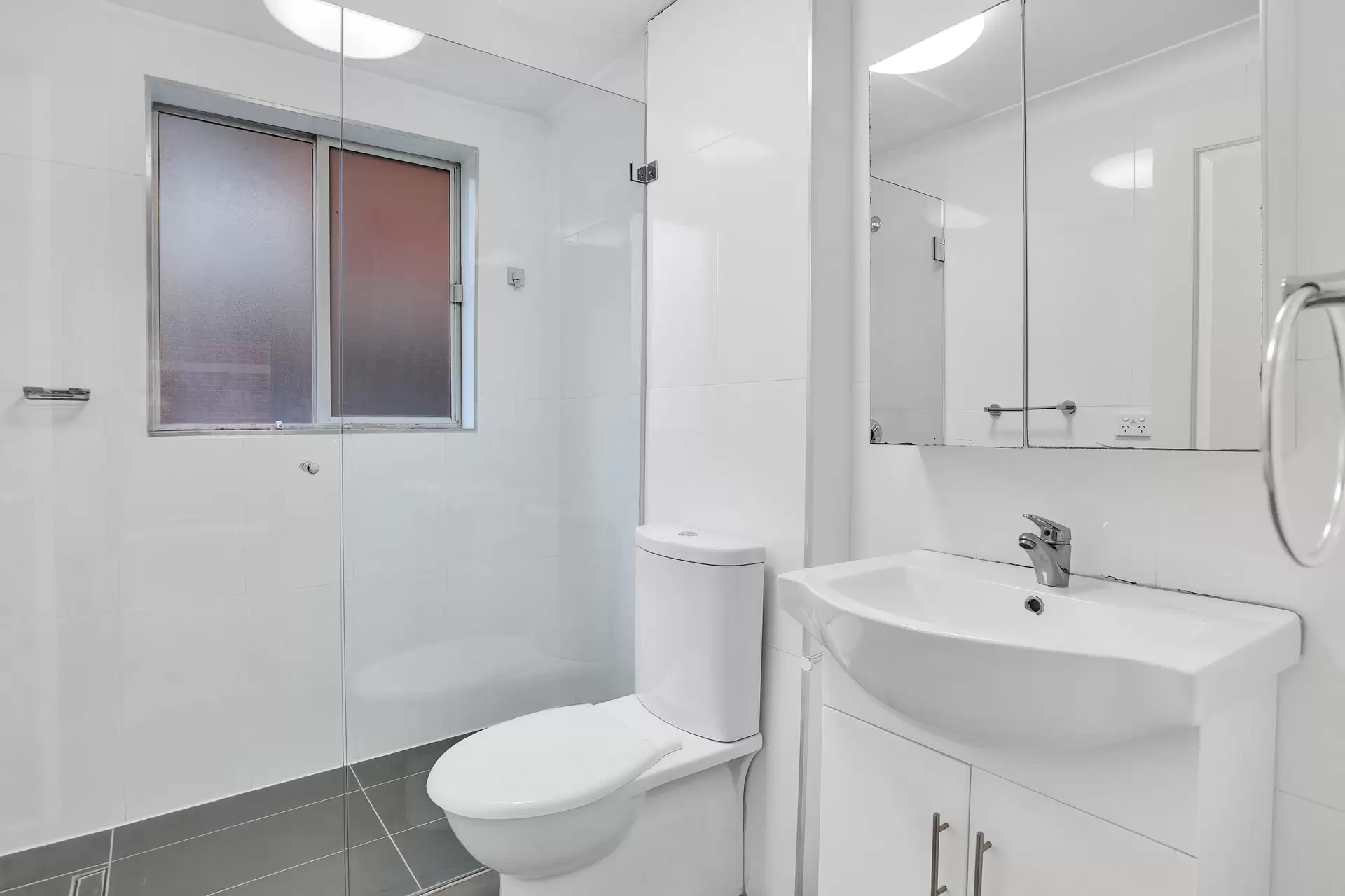 3/5 Salisbury Road, Kensington Leased by Bradfield Badgerfox - image 1