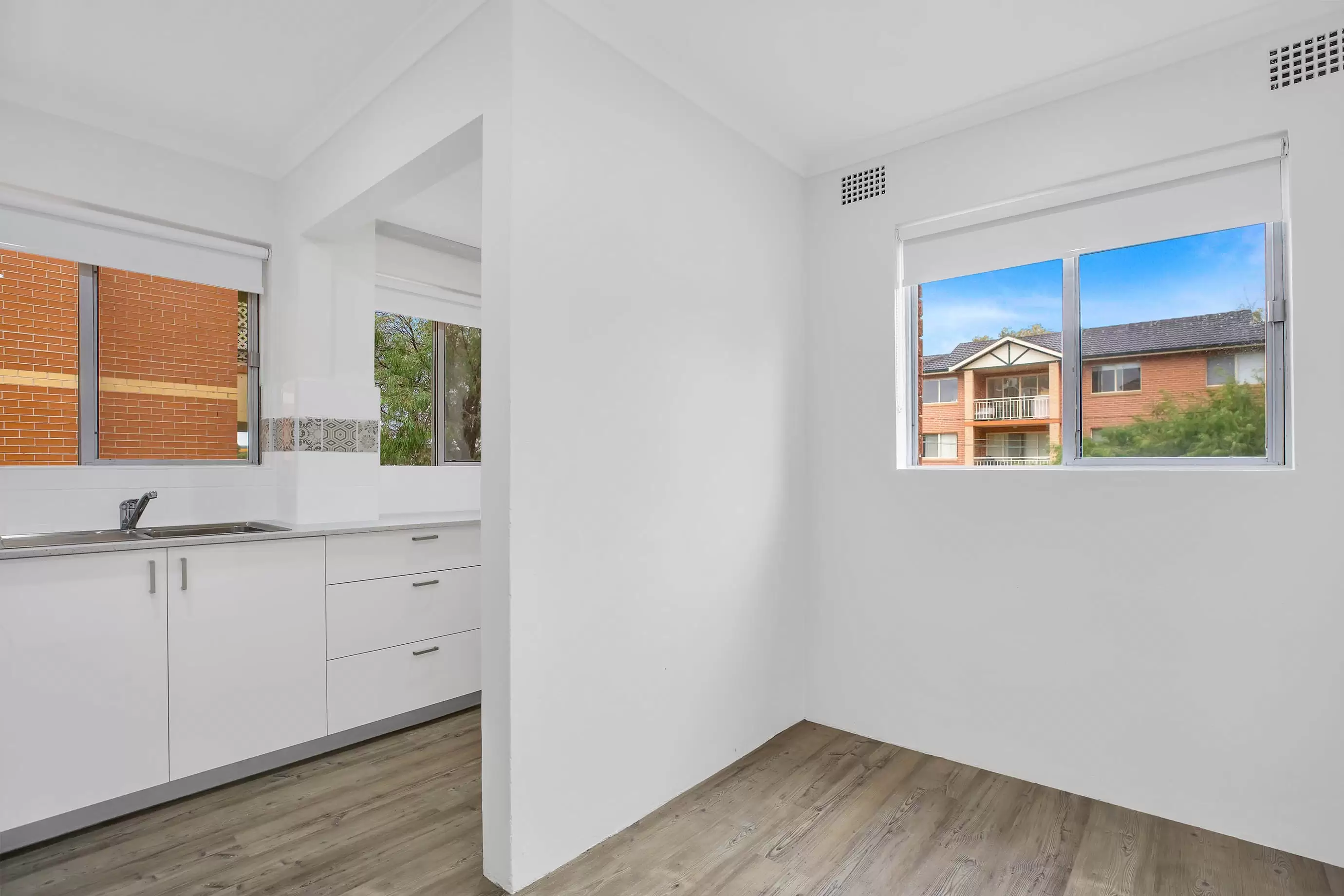 3/5 Salisbury Road, Kensington Leased by Bradfield Badgerfox - image 1