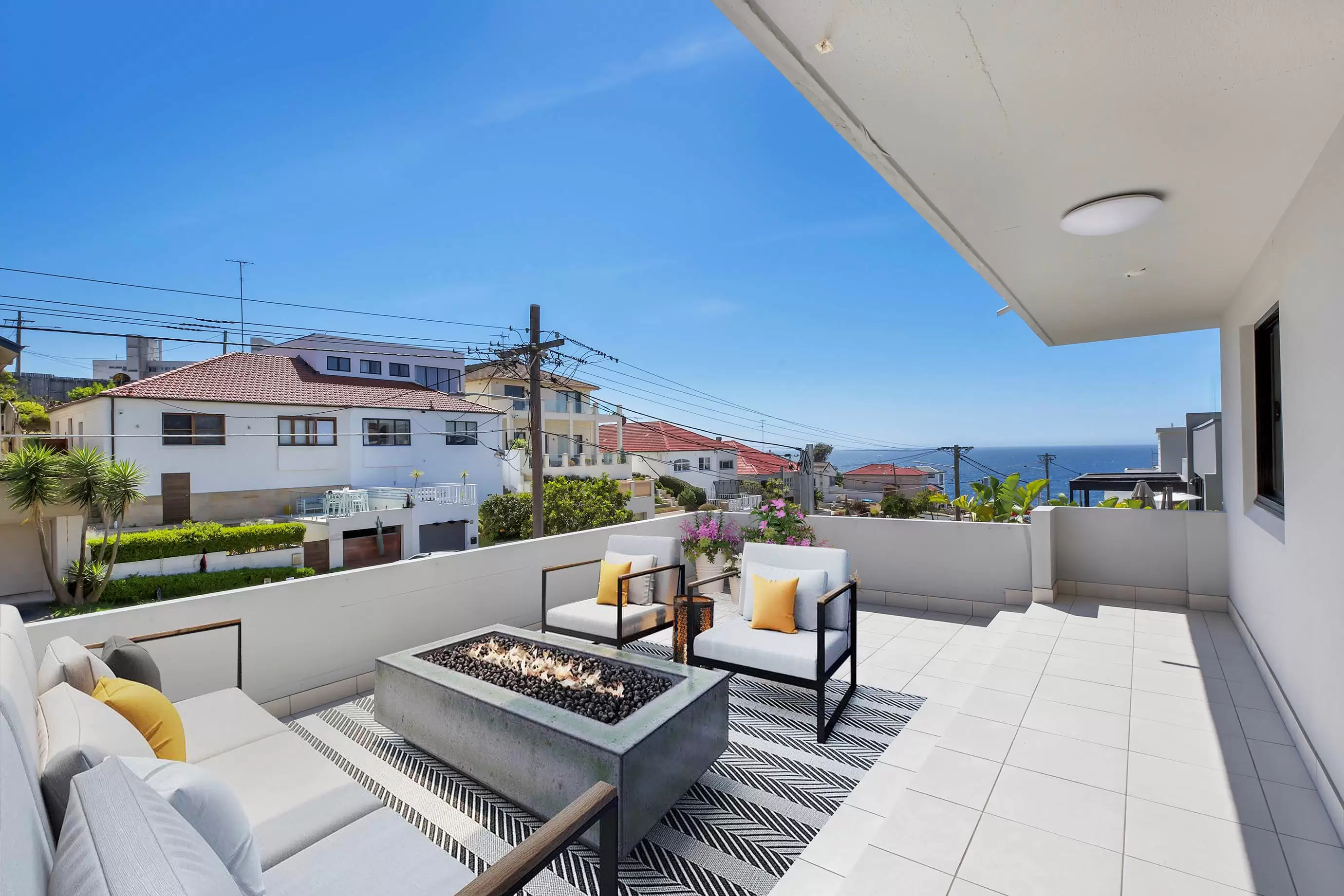 2/41-43 Oceanview Avenue, Dover Heights Leased by Bradfield Badgerfox - image 1