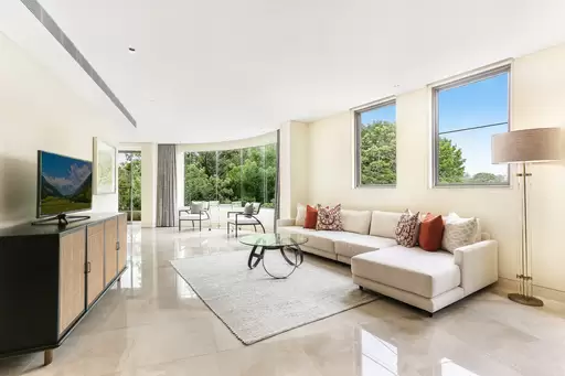 2/12 Carlotta Road, Double Bay For Lease by Bradfield Badgerfox