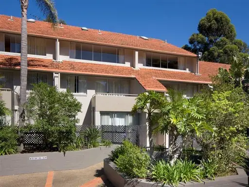39/400 Glenmore Road, Paddington Sold by Bradfield Badgerfox