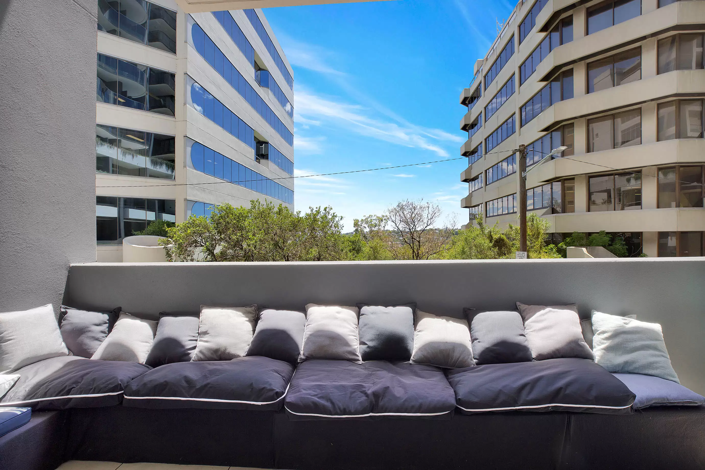 1.02/300 Oxford Street, Bondi Junction Leased by Bradfield Badgerfox - image 1