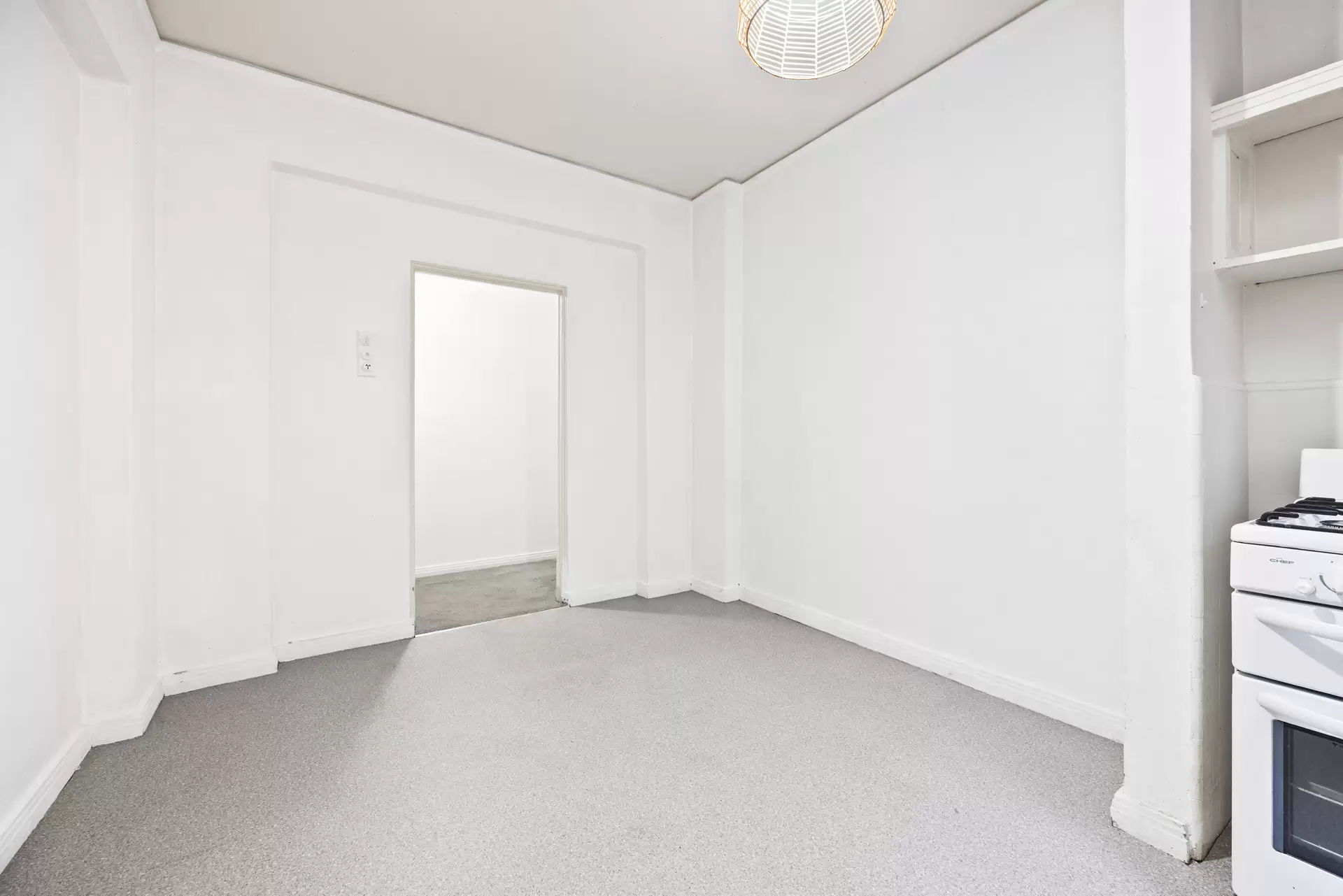7/233 Edgecliff Road, Woollahra Leased by Bradfield Badgerfox - image 1