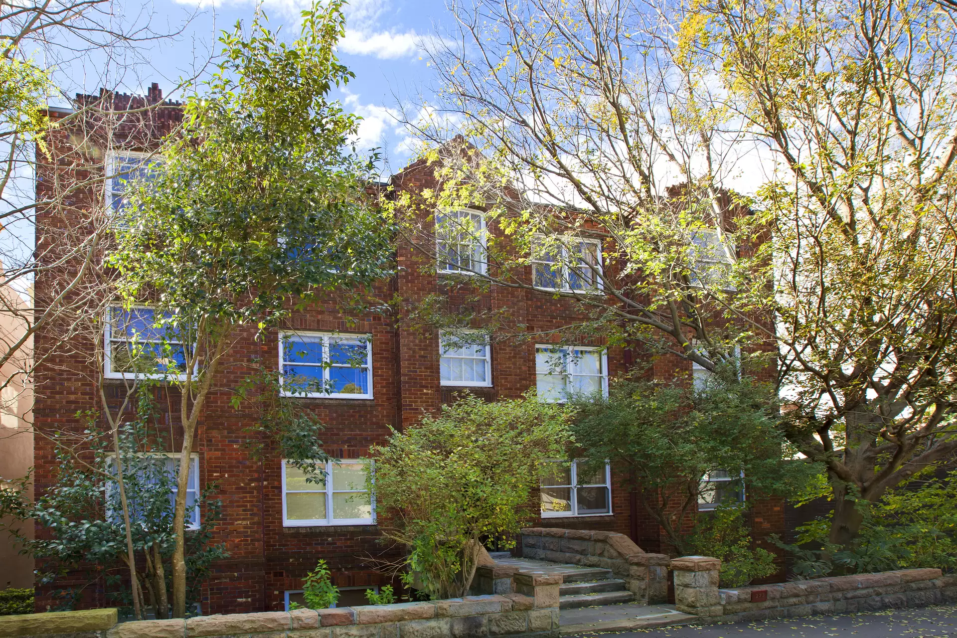 7/233 Edgecliff Road, Woollahra Leased by Bradfield Badgerfox - image 1