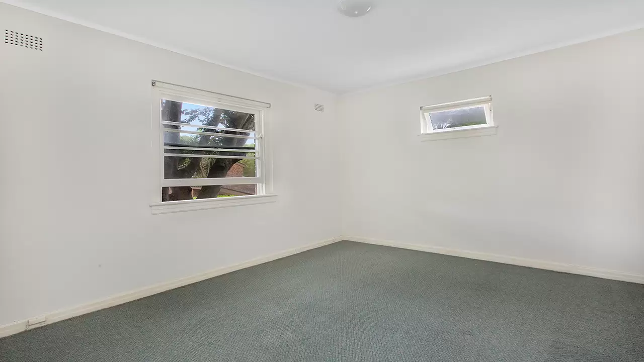 8/4 Norwich Road, Rose Bay Leased by Bradfield Badgerfox - image 1