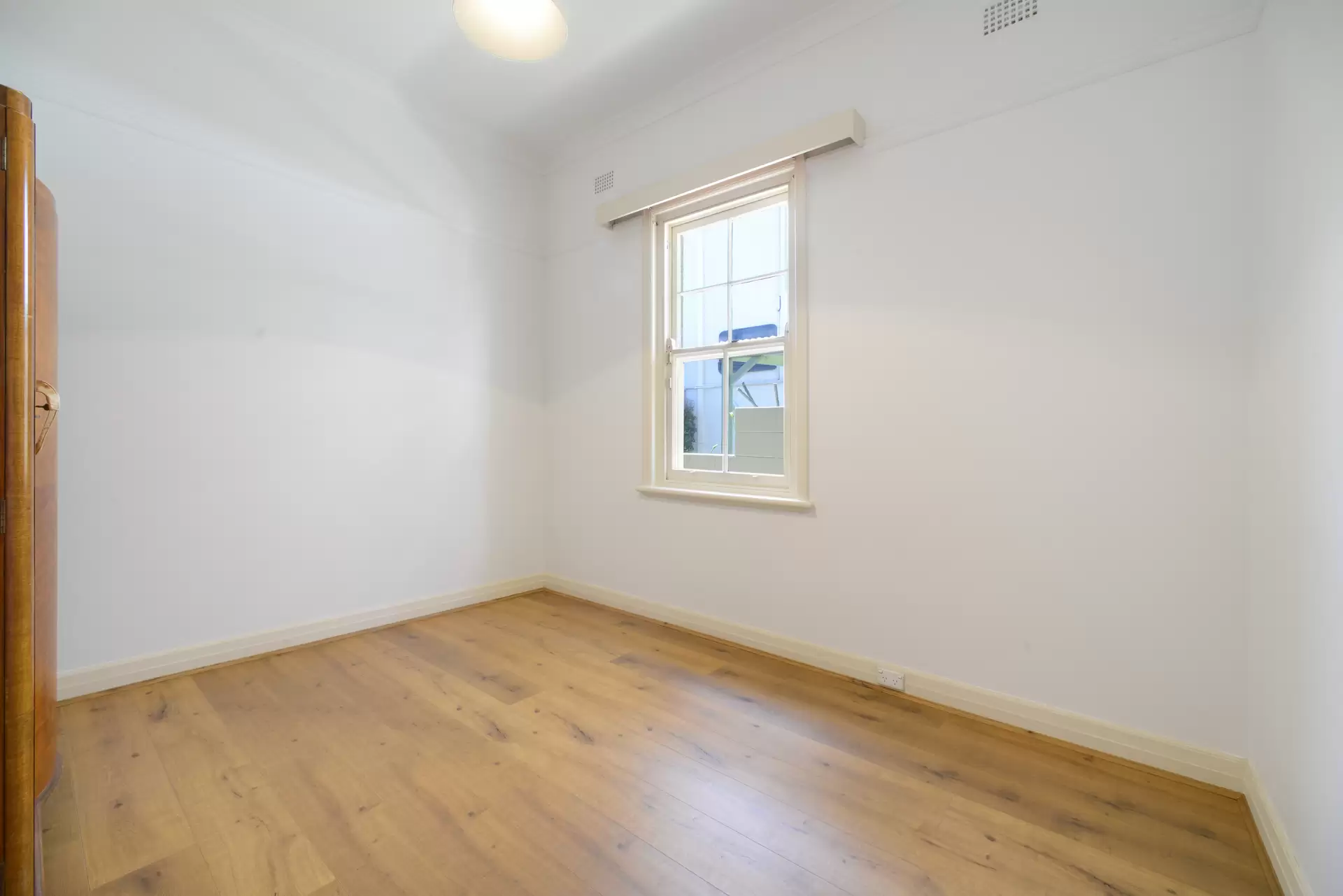 15 Roscoe Street, Bondi Beach Leased by Bradfield Badgerfox - image 1