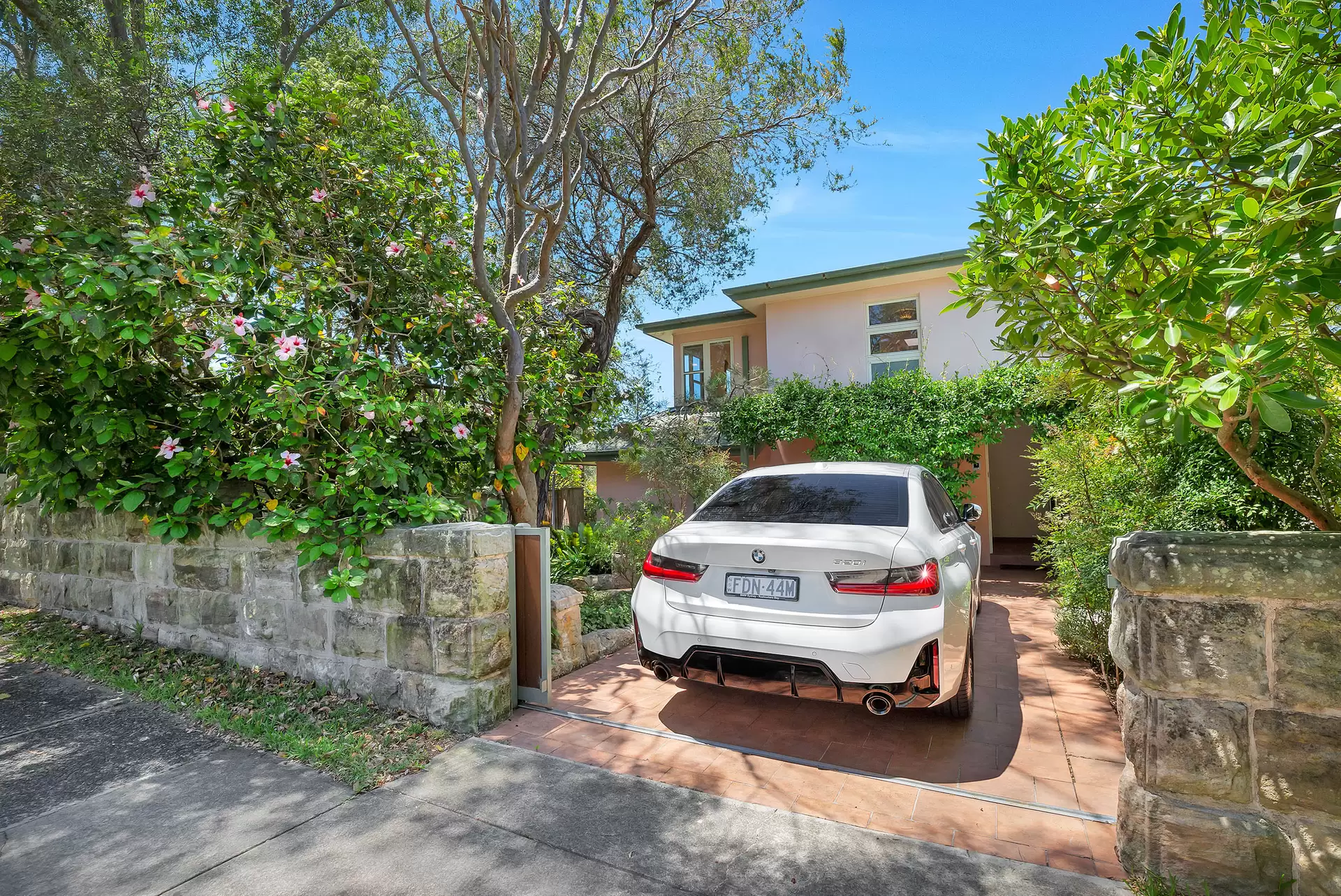 1/27 Girilang Avenue, Vaucluse Leased by Bradfield Badgerfox - image 1