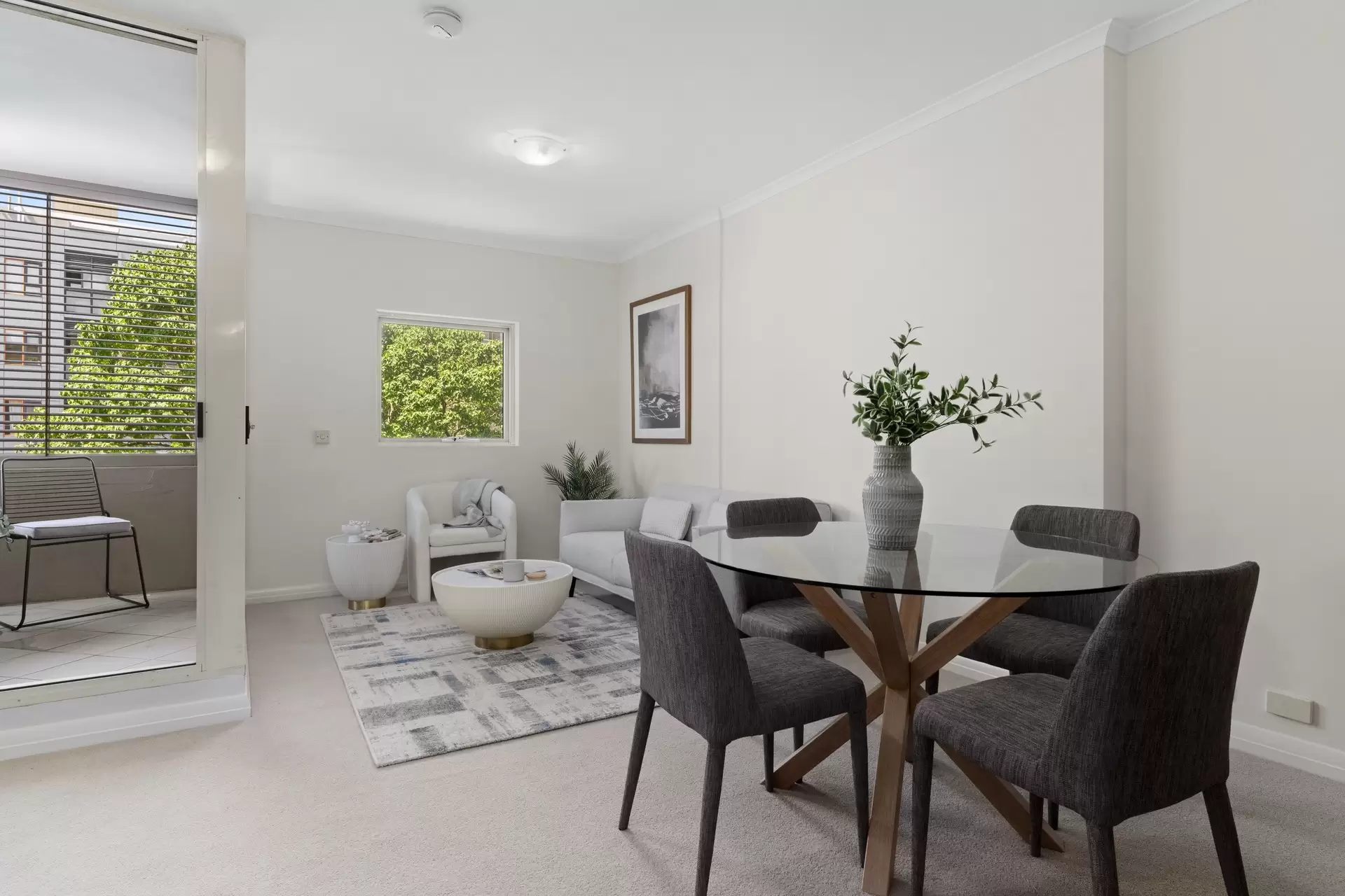 725/161 New South Head Road, Edgecliff Sold by Bradfield Badgerfox - image 1
