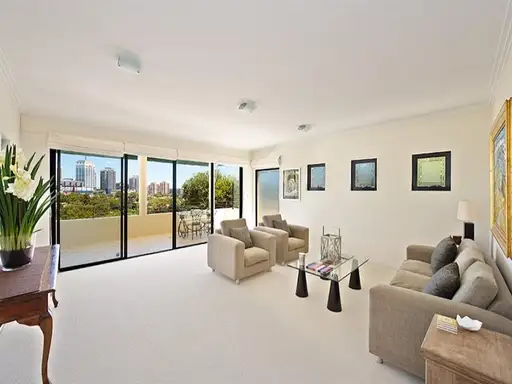 4/48 Bellevue Road, Bellevue Hill Sold by Bradfield Badgerfox