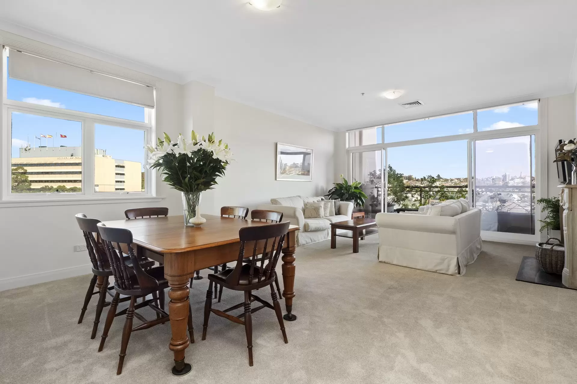 606/2 Darling Point Road, Darling Point Auction by Bradfield Badgerfox - image 1