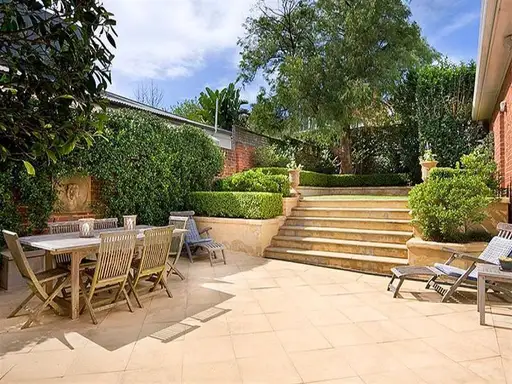16 Fletcher Street, Woollahra Sold by Bradfield Badgerfox