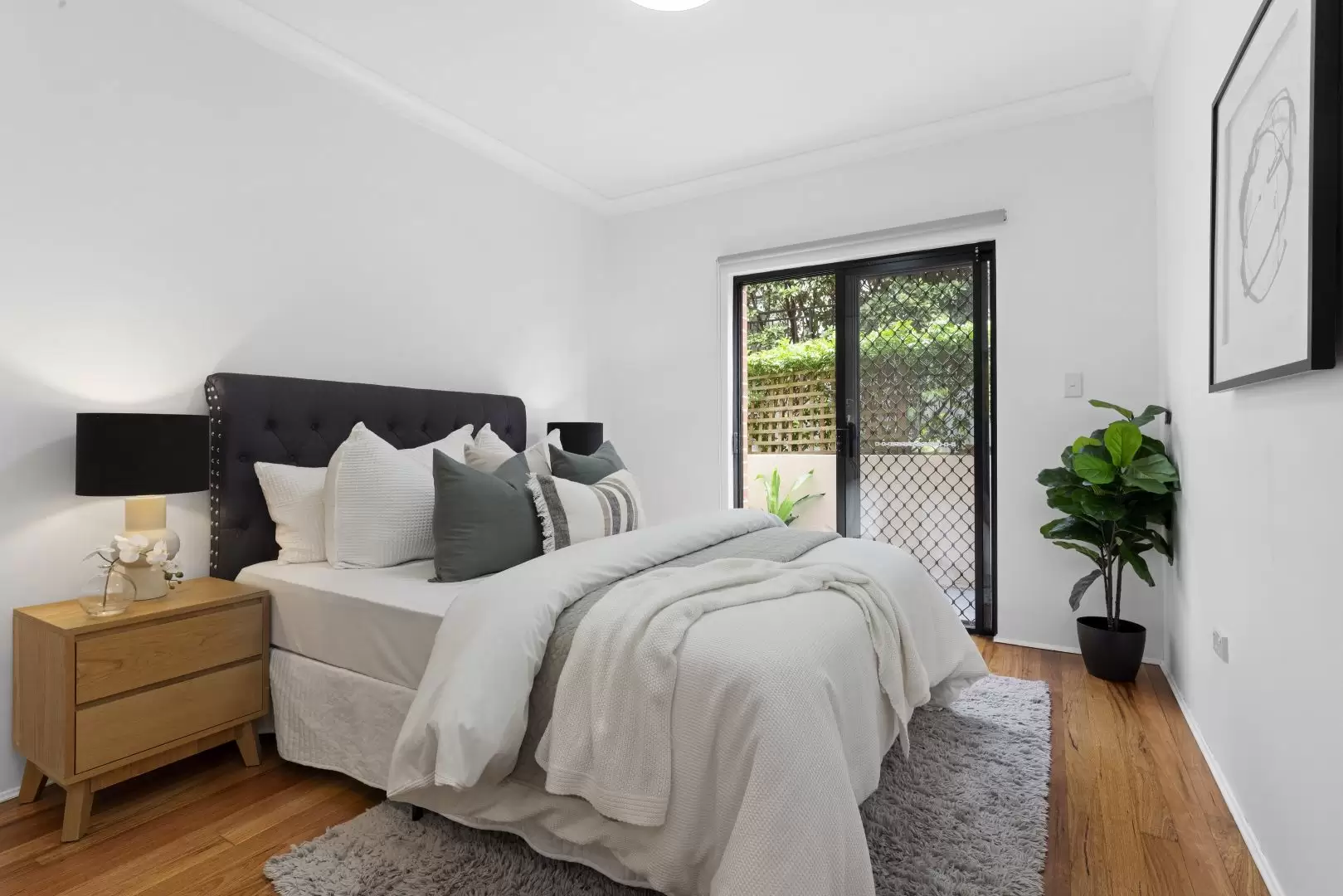 2/55-57 Chester Avenue, Maroubra Leased by Bradfield Badgerfox - image 1