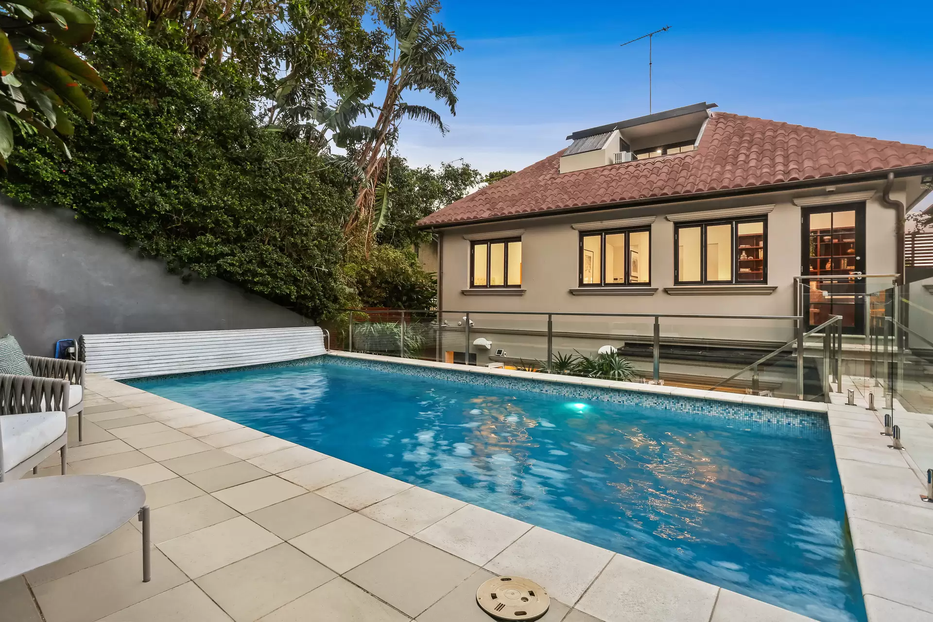 2 Wunulla Road, Point Piper Sold by Bradfield Badgerfox - image 1