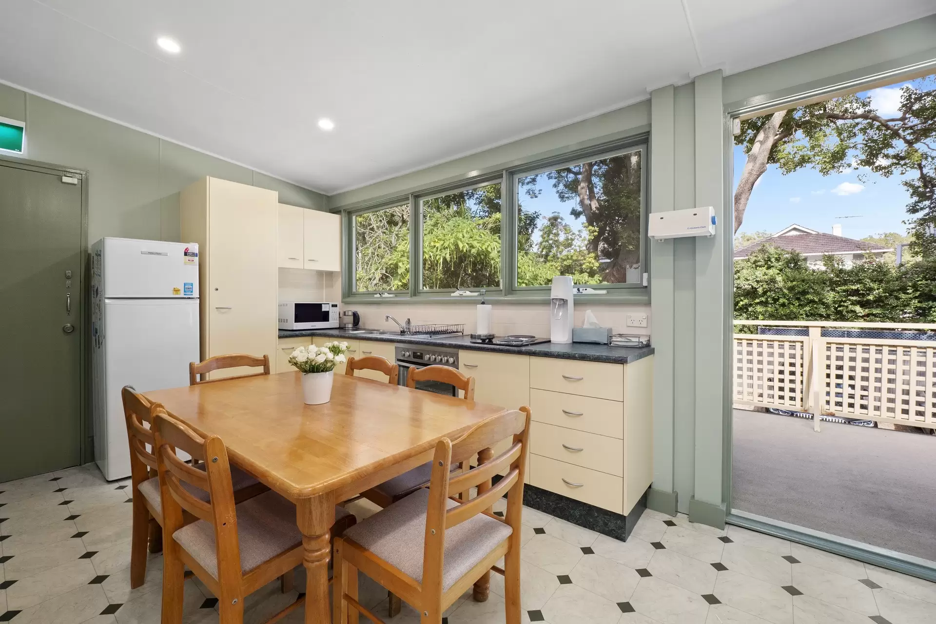 23 Dover Road, Rose Bay For Sale by Bradfield Badgerfox - image 1