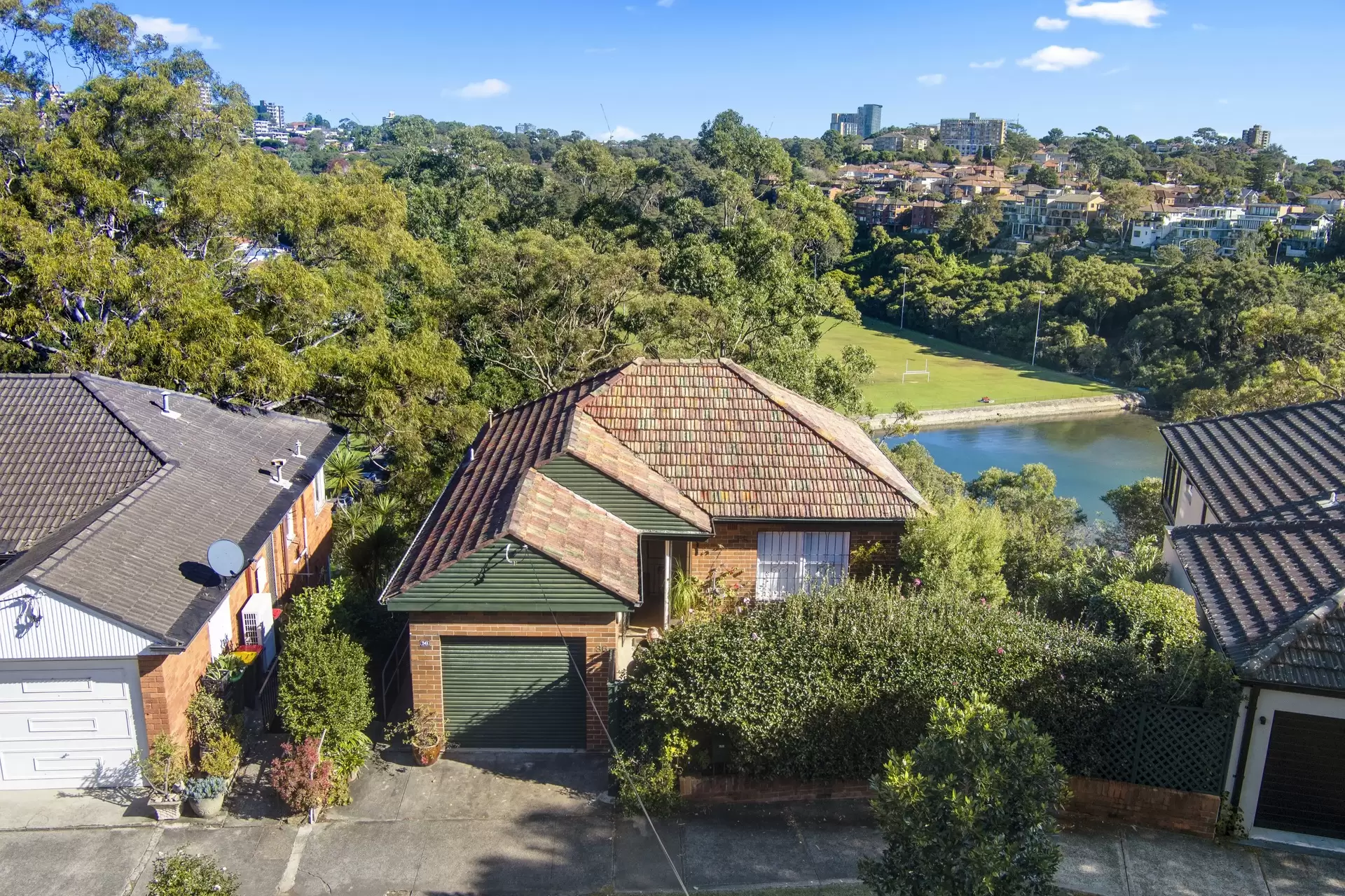 36 Tobruk Avenue, Cremorne Sold by Bradfield Badgerfox - image 1