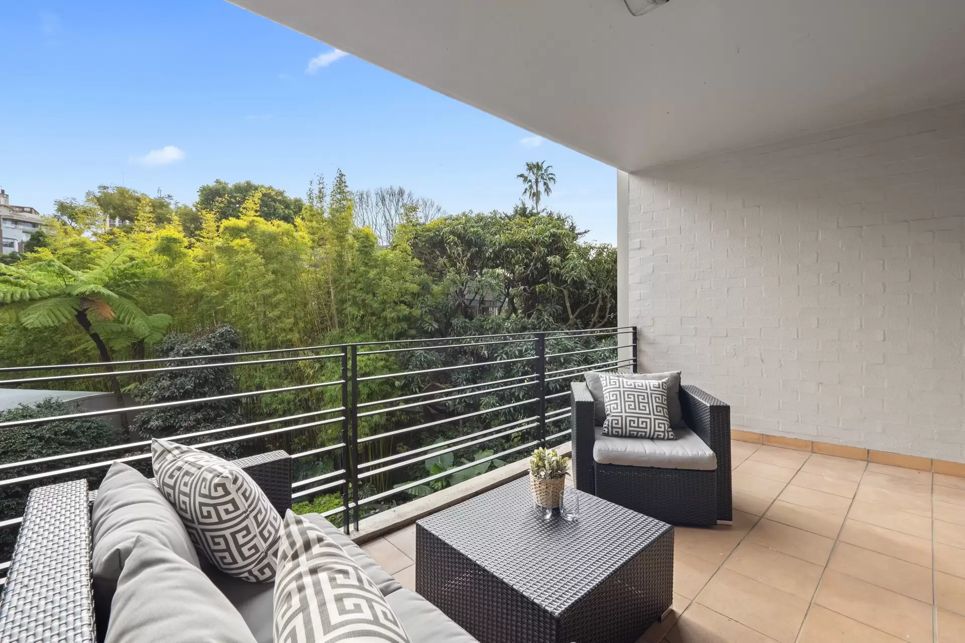 12/21-25 Waratah Street, Rushcutters Bay Sold by Bradfield Badgerfox - image 1