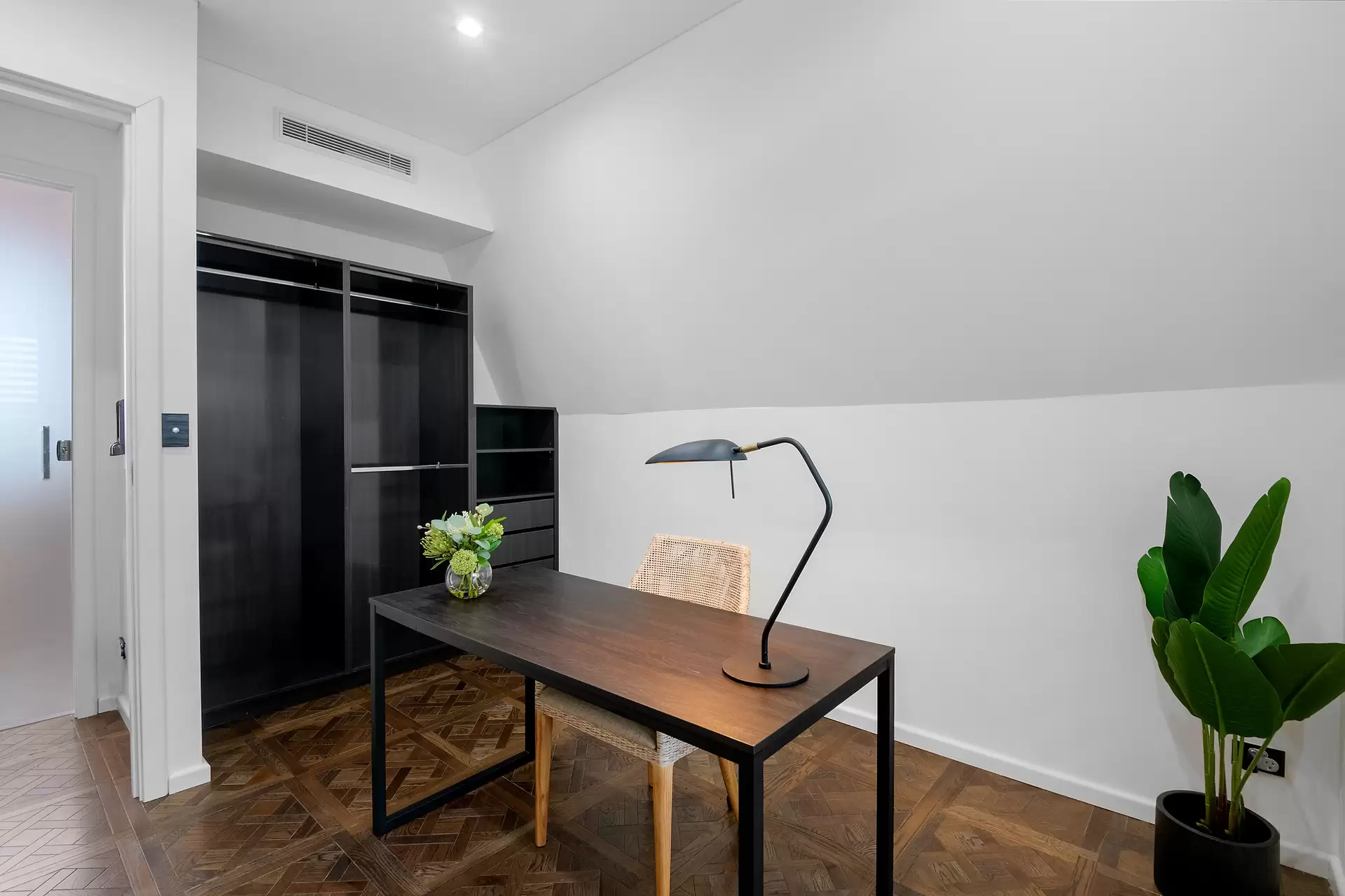 201/383 Darling Street, Balmain Sold by Bradfield Badgerfox - image 1