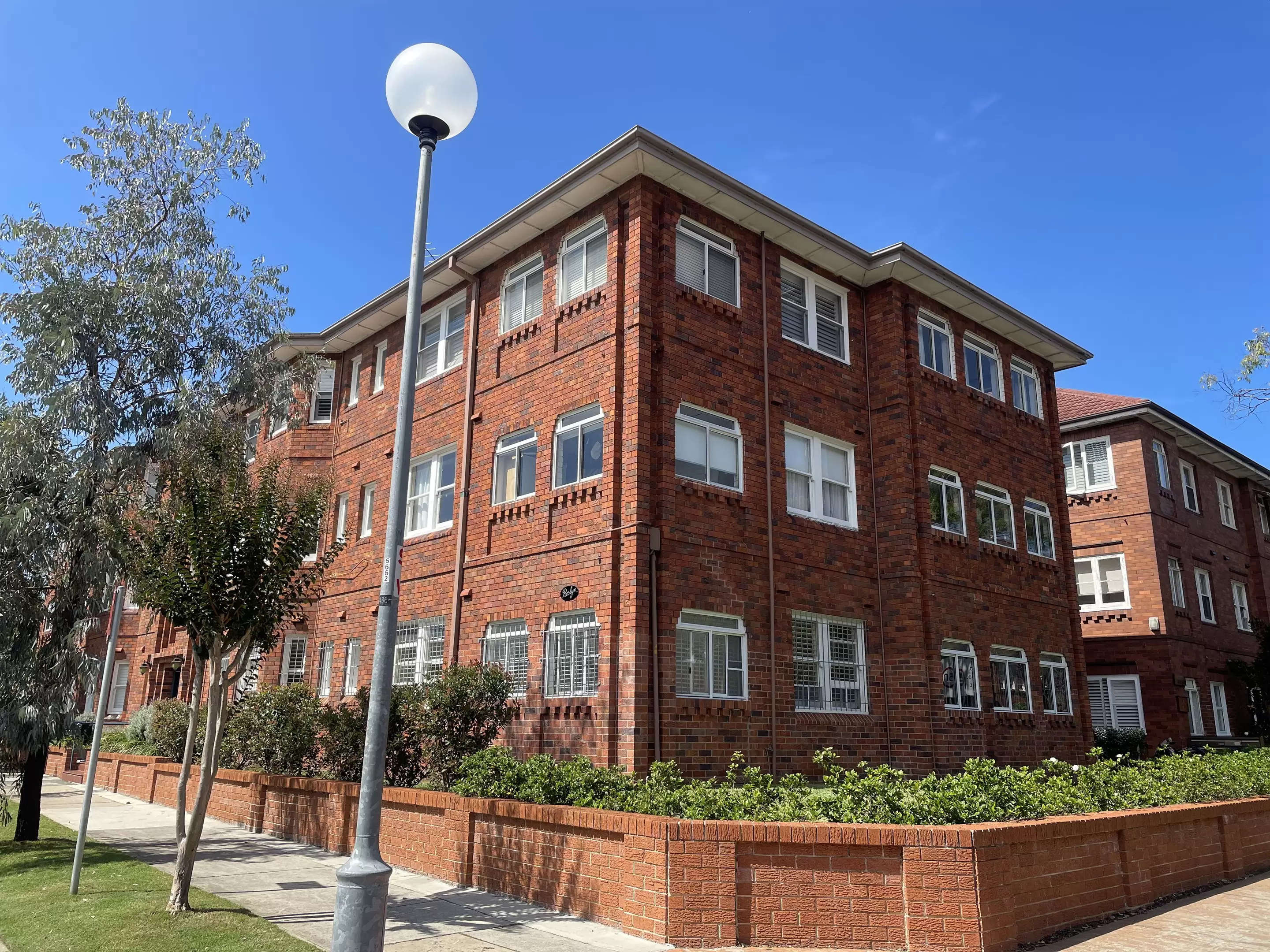 10/2 Iluka Street, Rose Bay Leased by Bradfield Badgerfox - image 1