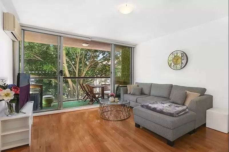 2/150 Old South Head Road, Bellevue Hill Leased by Bradfield Badgerfox - image 1