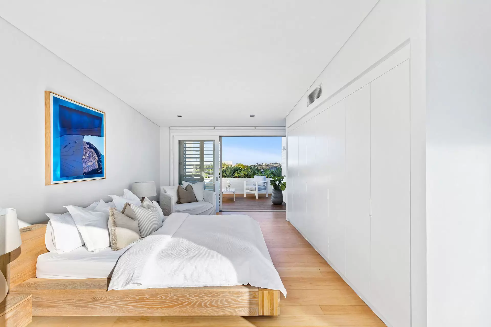 79a Fletcher Street, Tamarama Sold by Bradfield Badgerfox - image 1