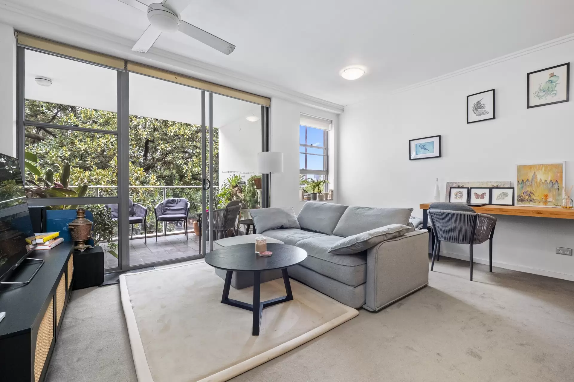 74/253 Chalmers Street, Redfern Sold by Bradfield Badgerfox - image 1