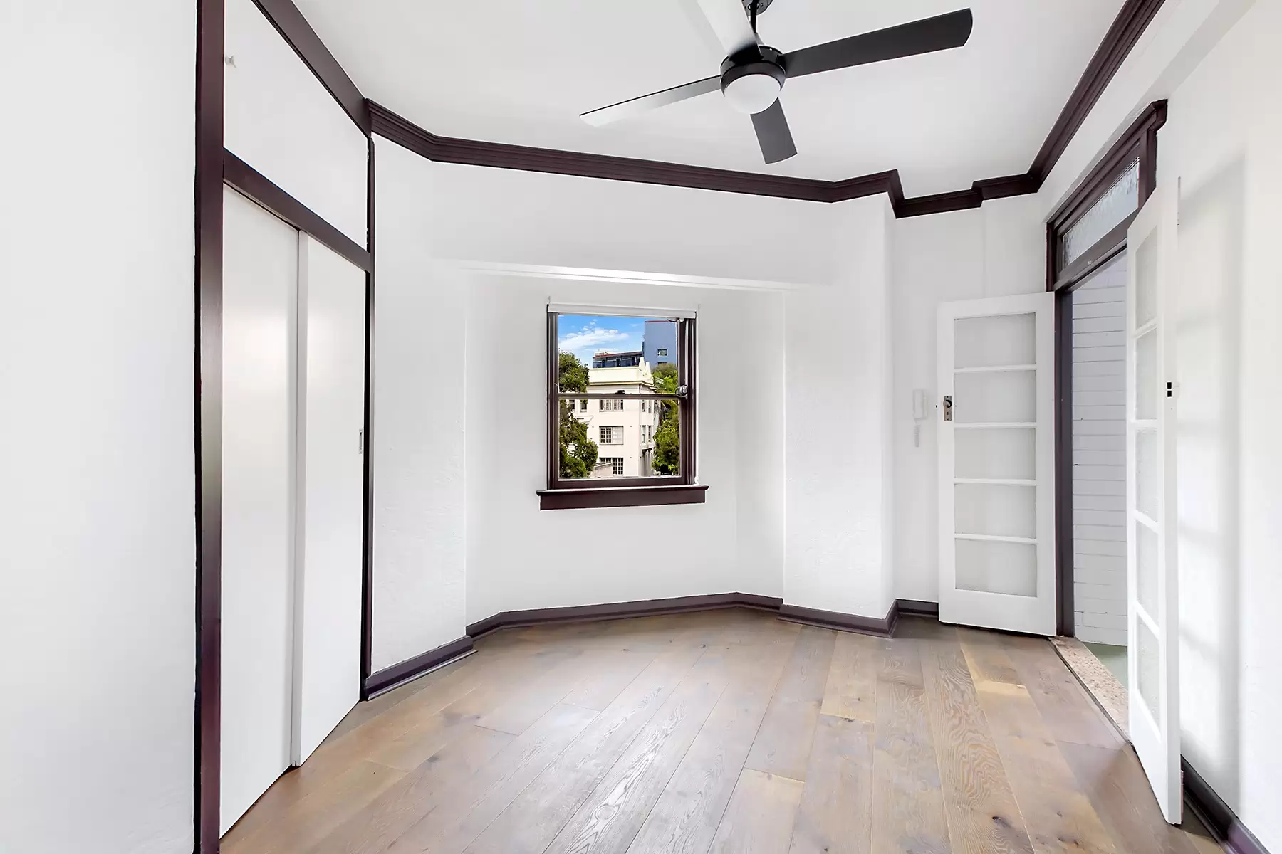 16/11 Ward Avenue, Potts Point Leased by Bradfield Badgerfox - image 1