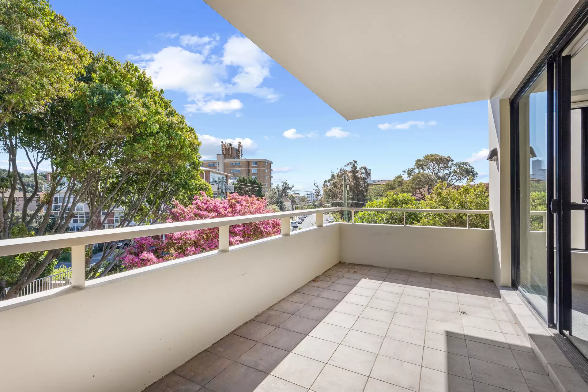 11/197 Birrell Street, Bronte Leased by Bradfield Badgerfox - image 1