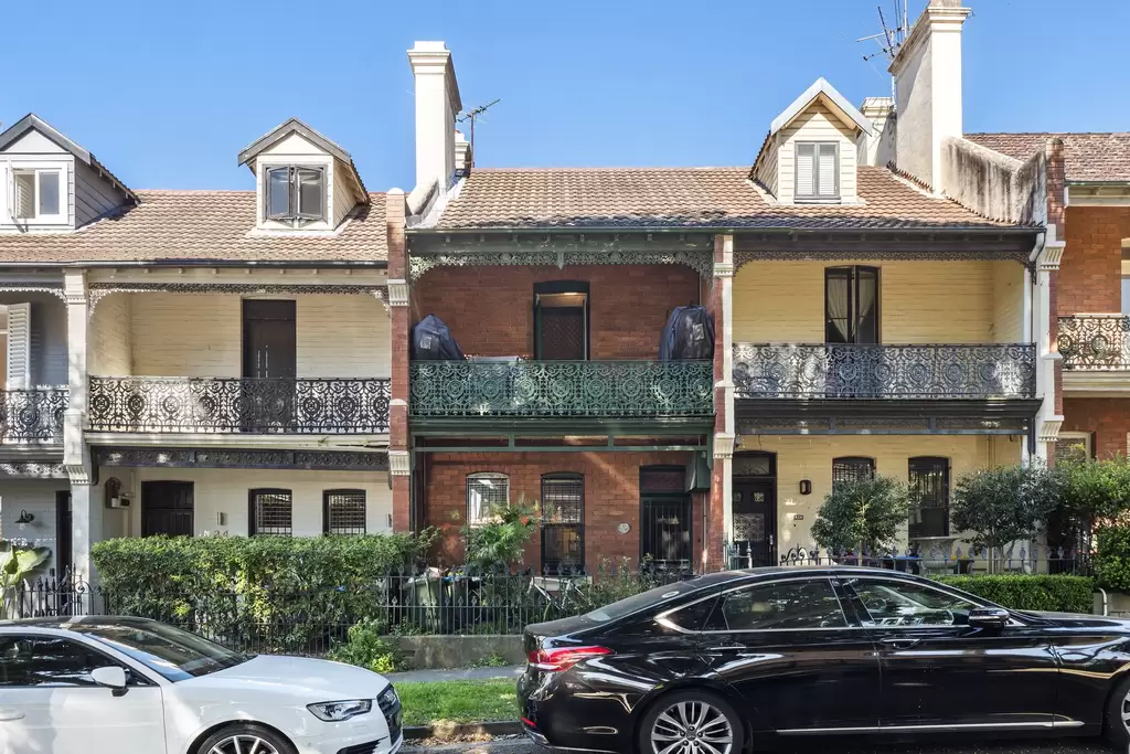 32 Watkins Street, Bondi Sold by Bradfield Badgerfox