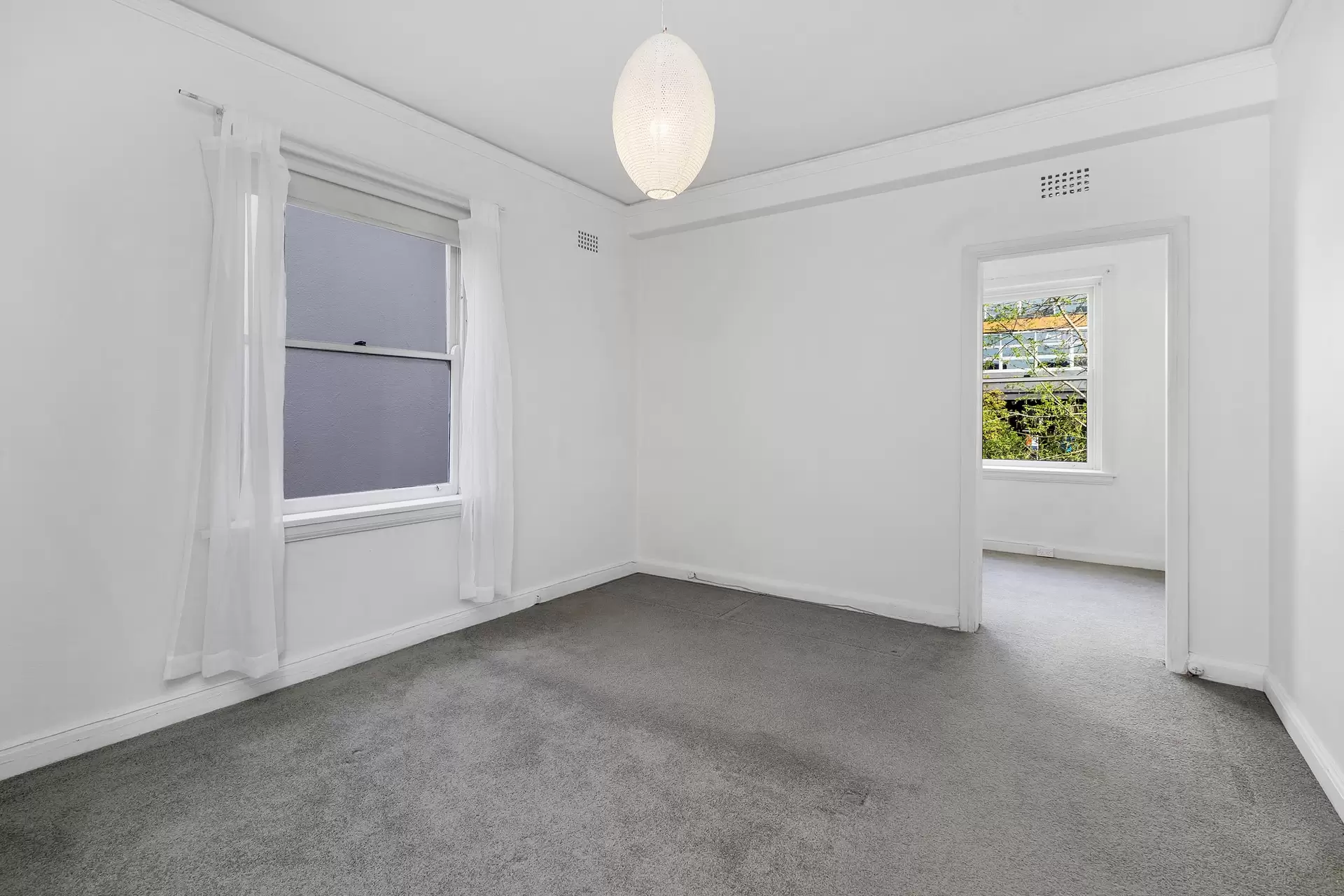 17/169 Edgecliff Road, Woollahra Leased by Bradfield Badgerfox - image 1