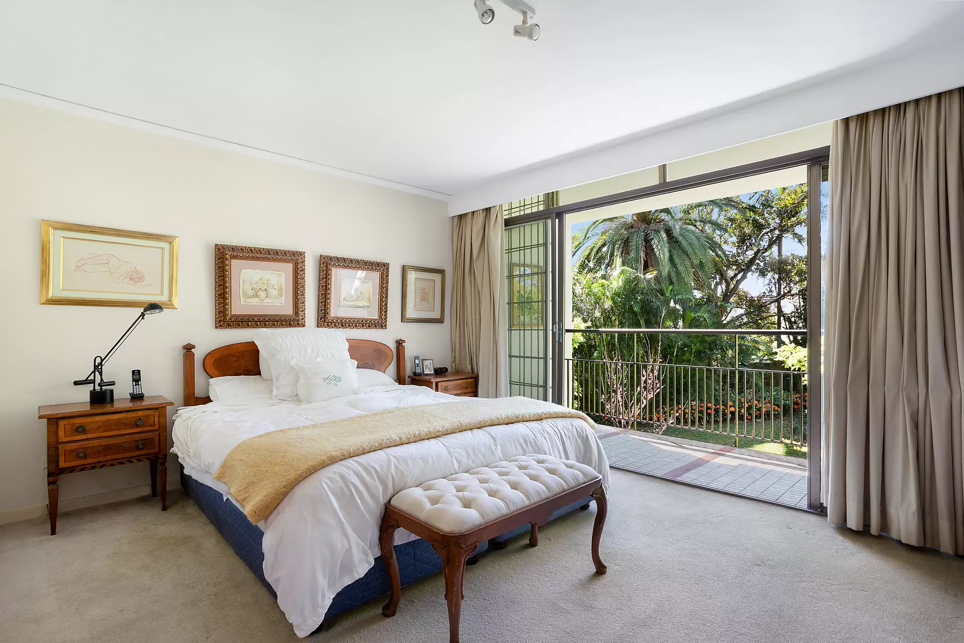 13/16-18 Rosemont Avenue, Woollahra Auction by Bradfield Badgerfox - image 1